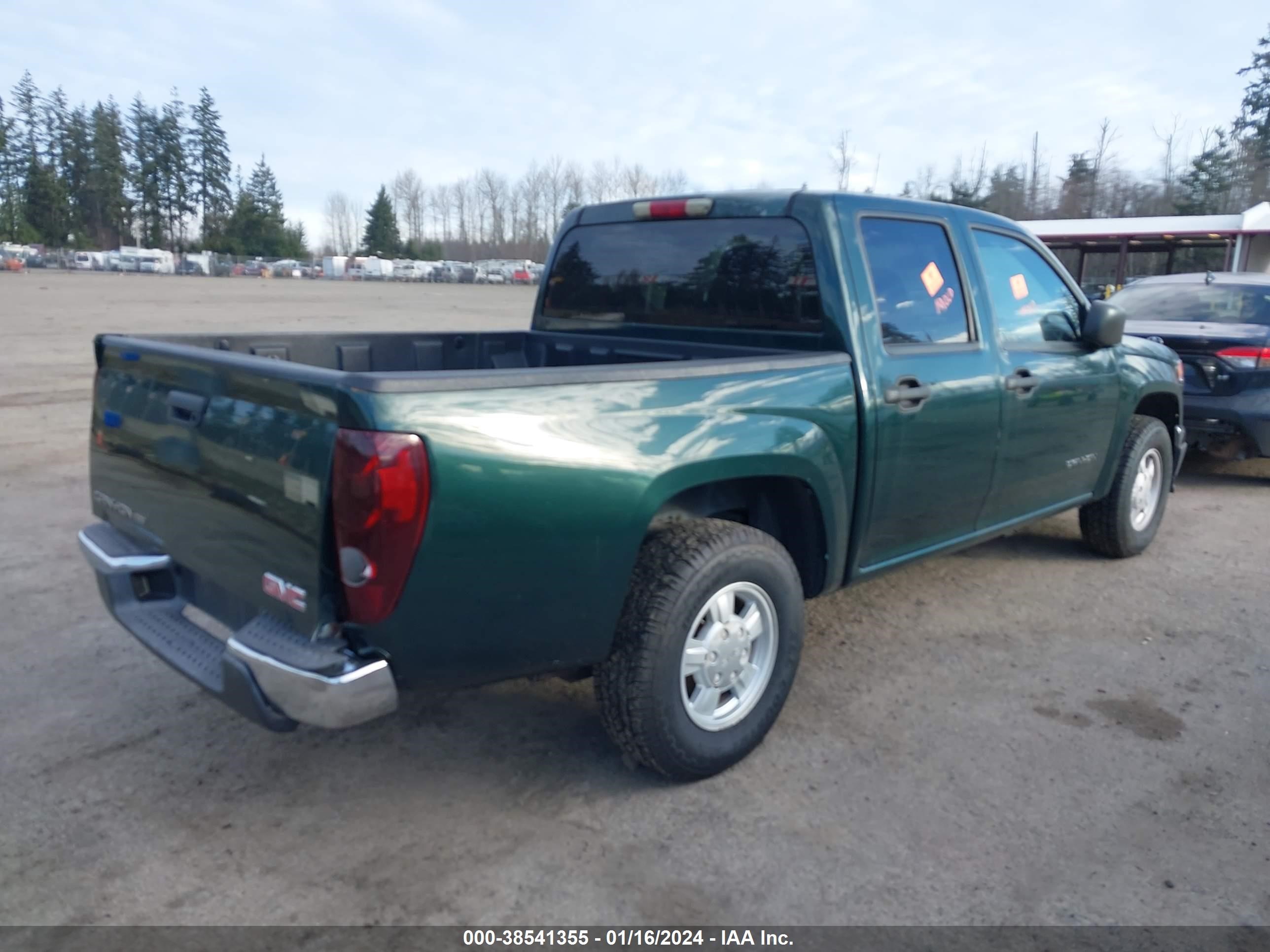 Photo 3 VIN: 1GTCS136158115406 - GMC CANYON 