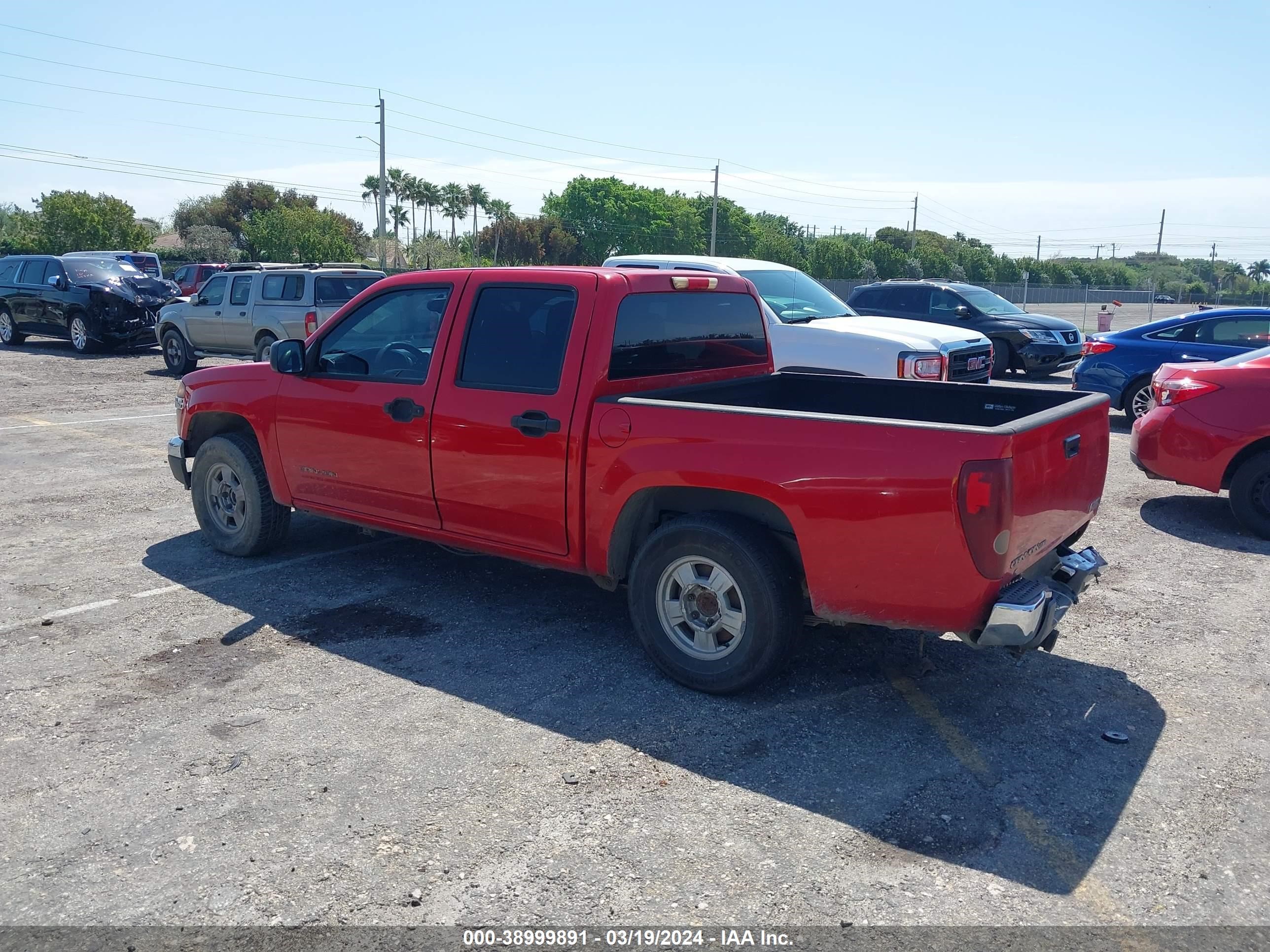 Photo 2 VIN: 1GTCS136758183726 - GMC CANYON 