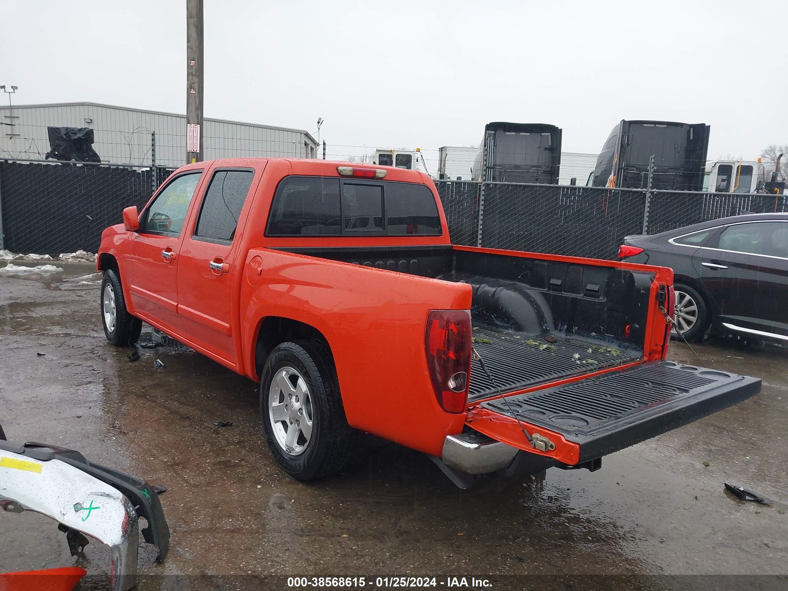 Photo 2 VIN: 1GTCS13E098125485 - GMC CANYON 