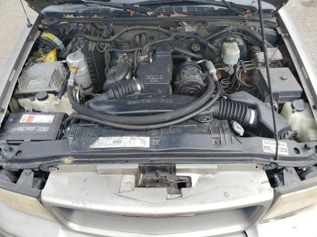 Photo 10 VIN: 1GTCS1441YK137233 - GMC SONOMA 