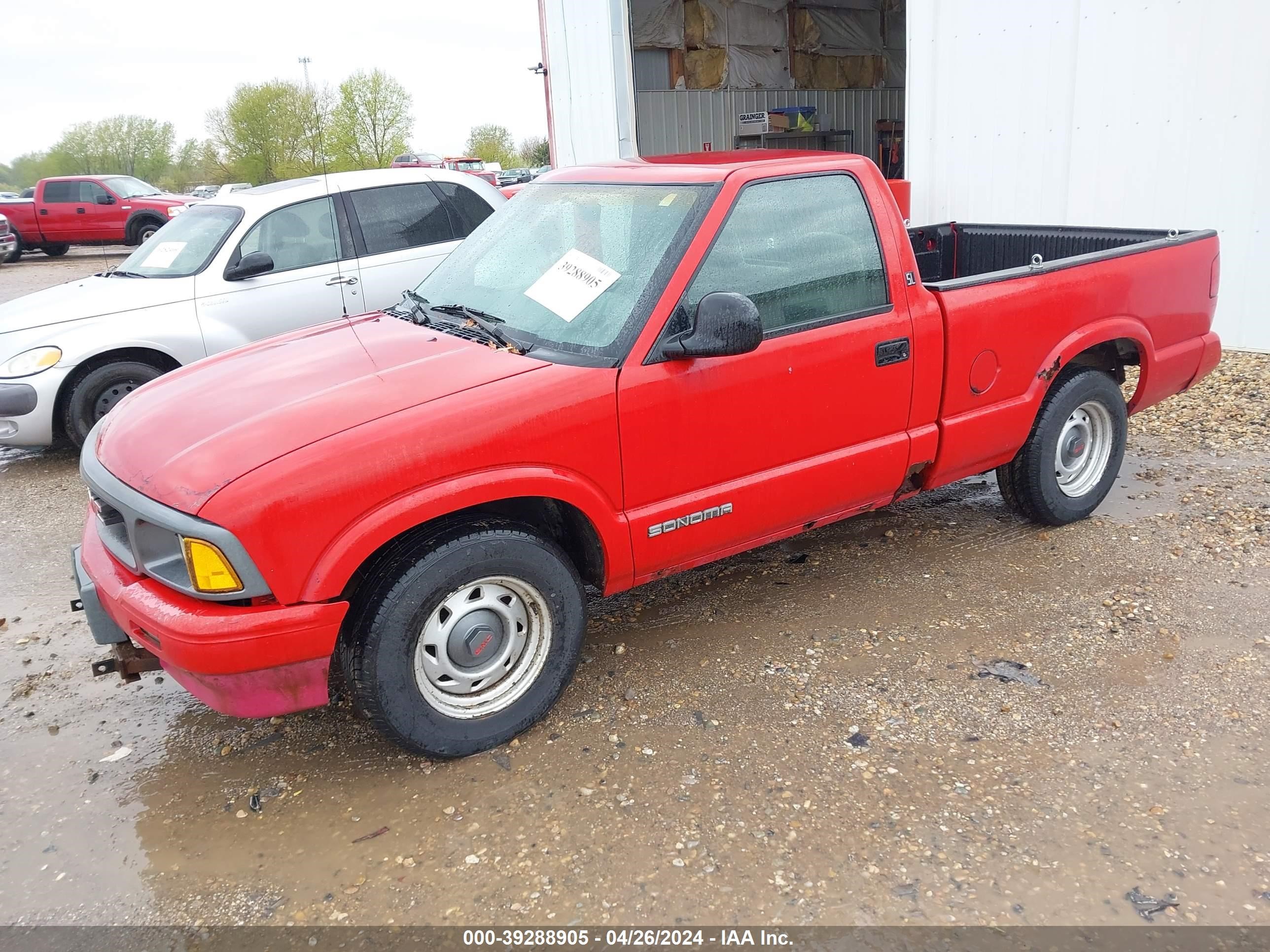 Photo 1 VIN: 1GTCS1445S8519463 - GMC SONOMA 