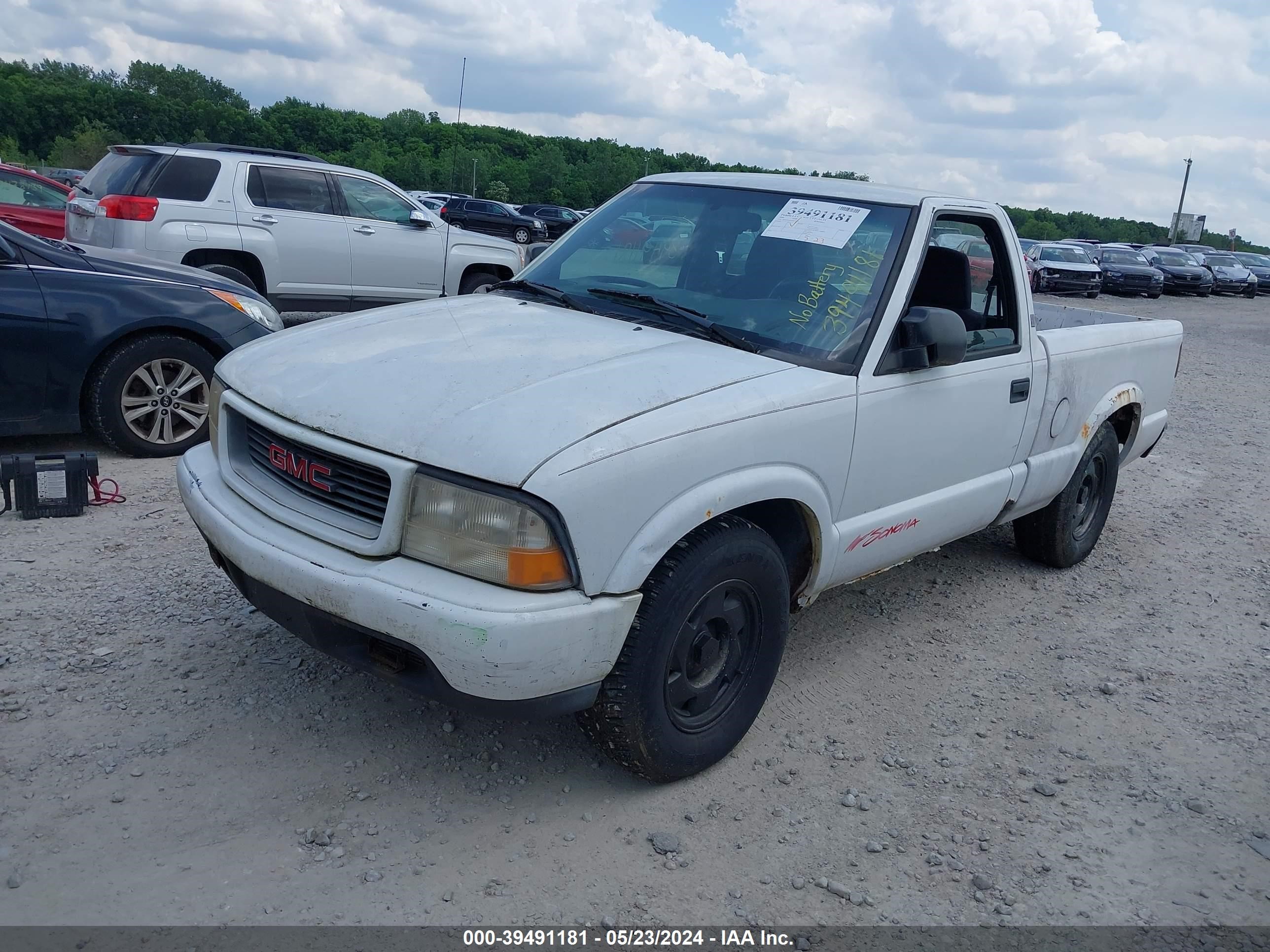 Photo 1 VIN: 1GTCS144XY8122842 - GMC SONOMA 