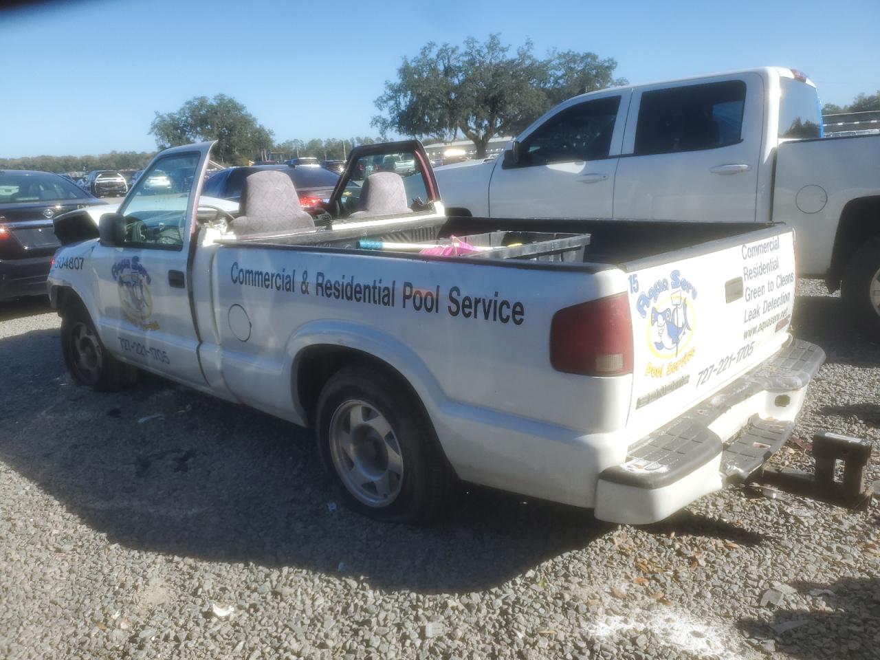 Photo 1 VIN: 1GTCS1452Y8281668 - GMC SONOMA 