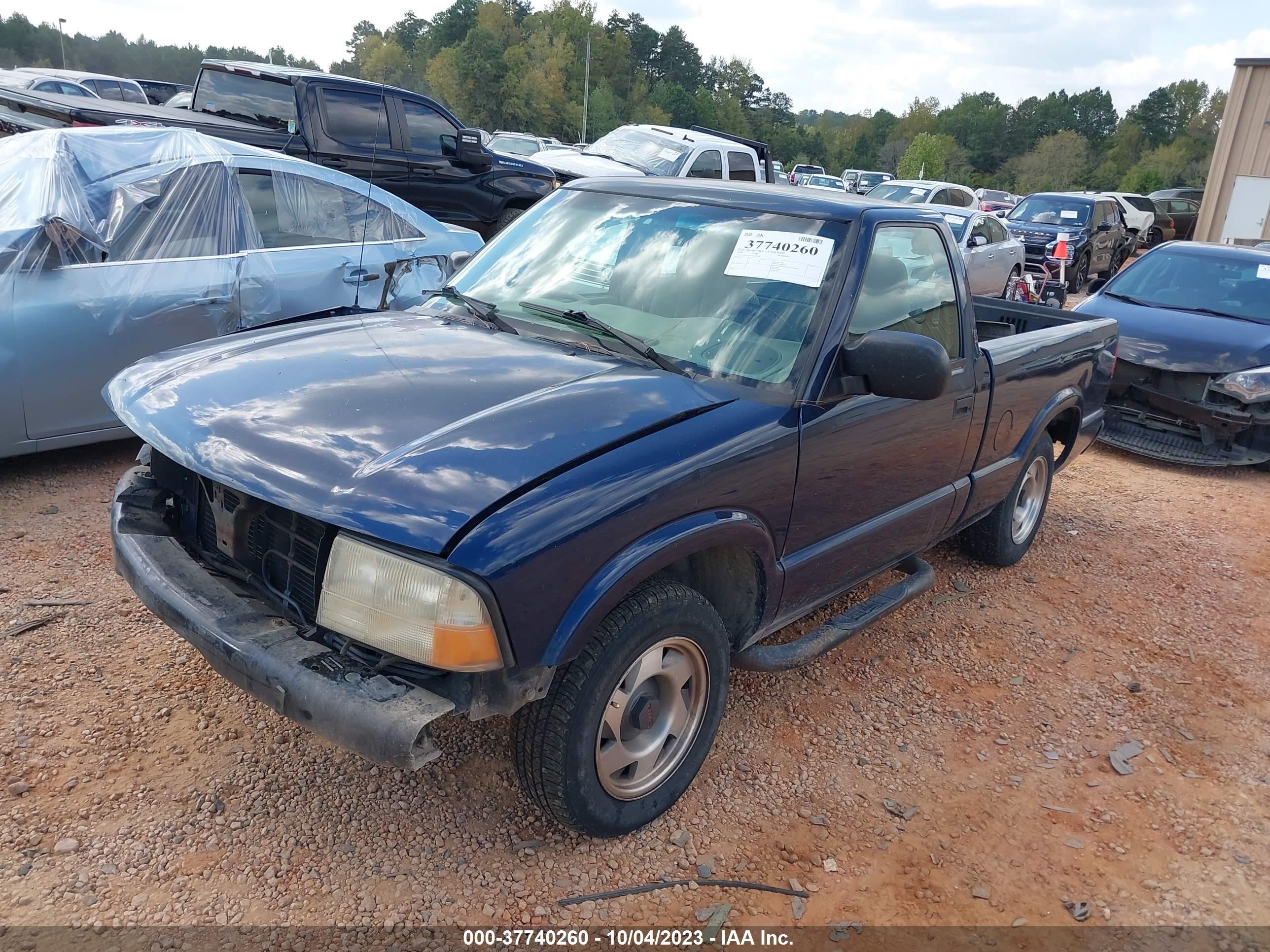 Photo 1 VIN: 1GTCS1453Y8258366 - GMC SONOMA 