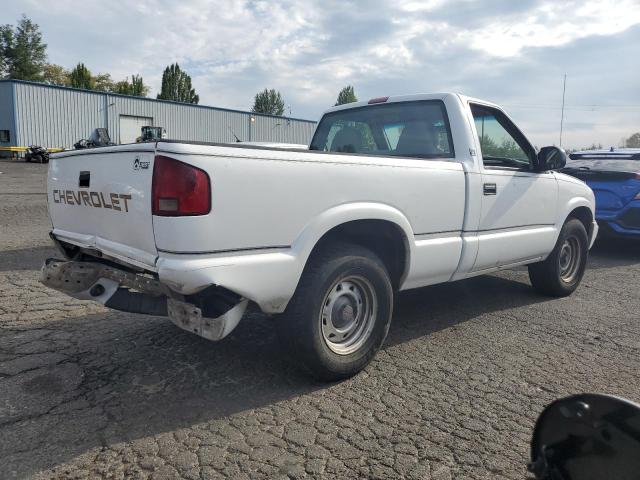 Photo 2 VIN: 1GTCS145828259598 - GMC SONOMA 