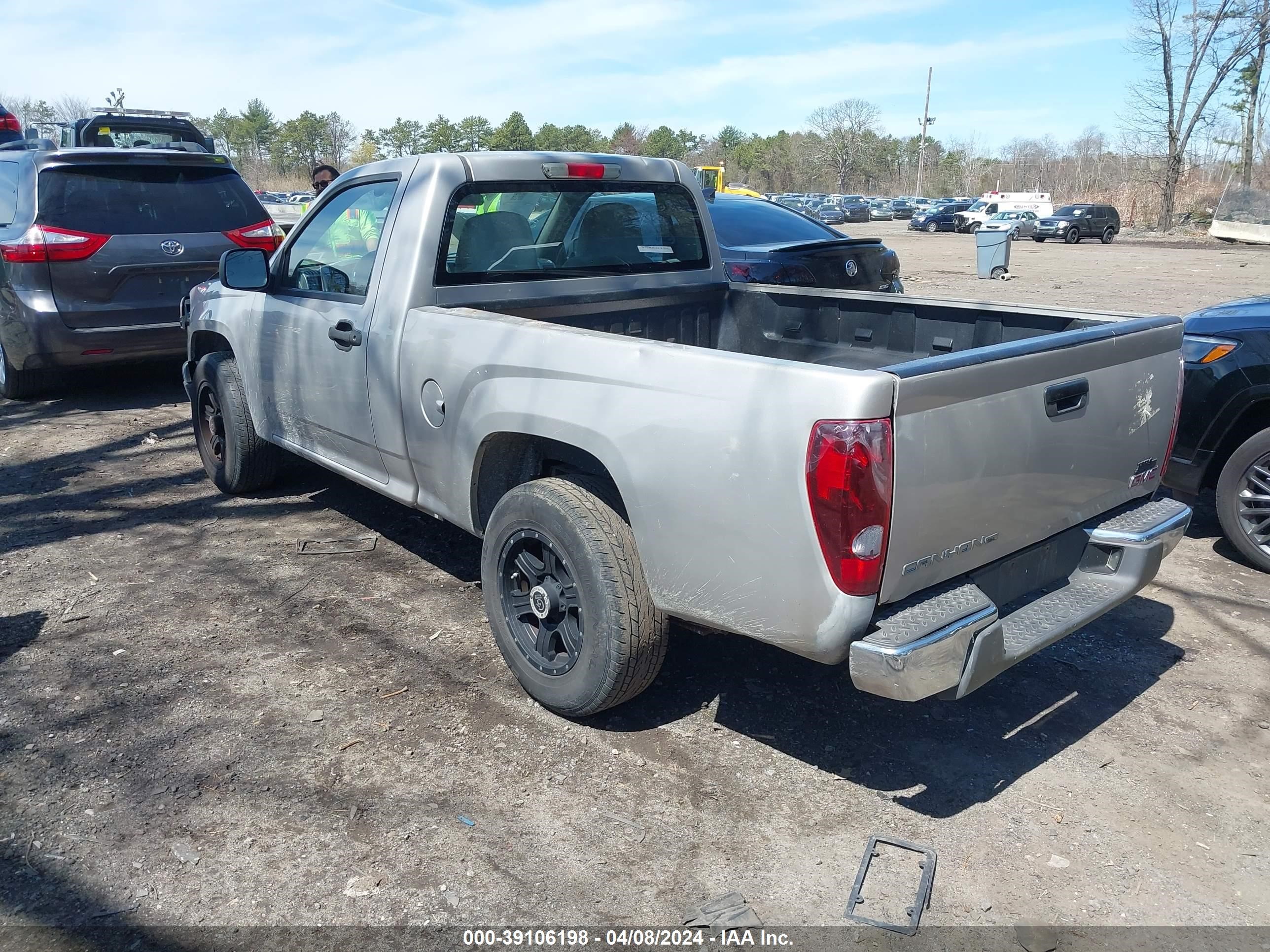 Photo 2 VIN: 1GTCS14E488214716 - GMC CANYON 