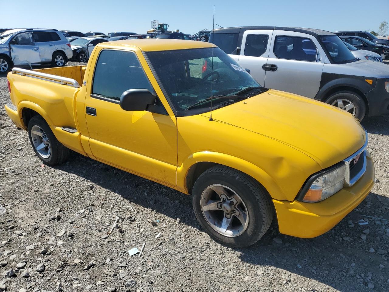 Photo 3 VIN: 1GTCS14H638276895 - GMC SONOMA 