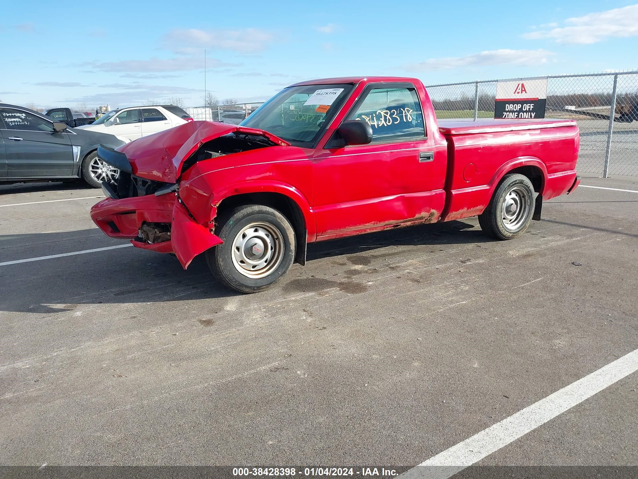 Photo 1 VIN: 1GTCS14H938223592 - GMC SONOMA 