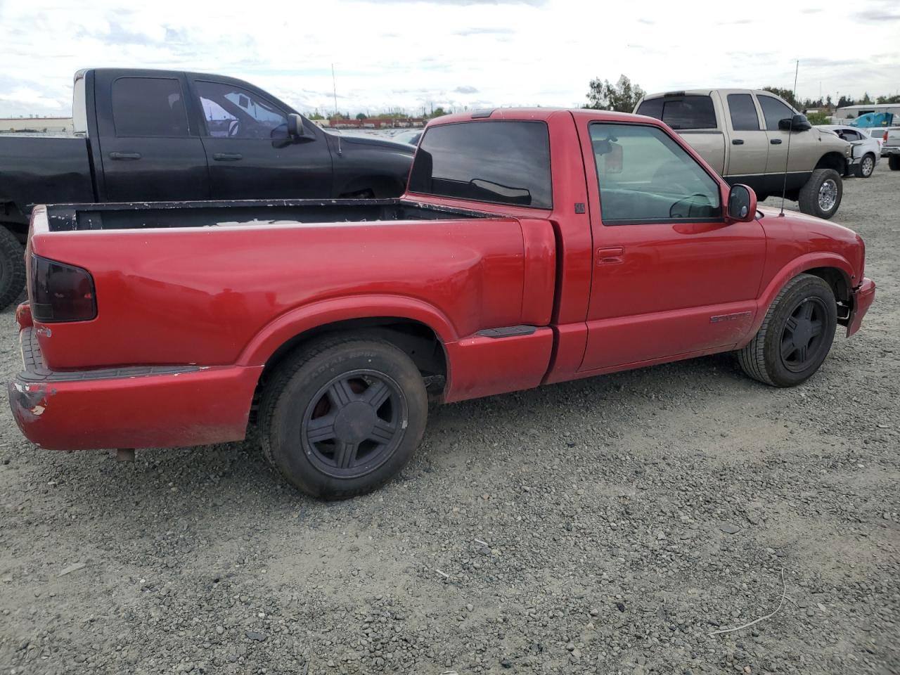 Photo 2 VIN: 1GTCS14X1V8522987 - GMC SONOMA 