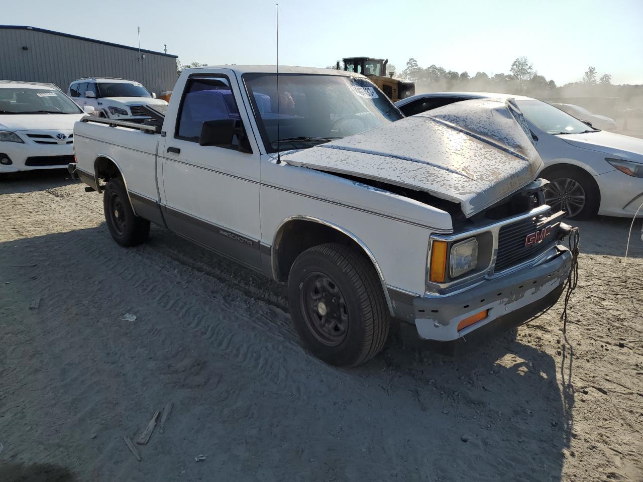 Photo 3 VIN: 1GTCS14Z8M2505140 - GMC SONOMA 