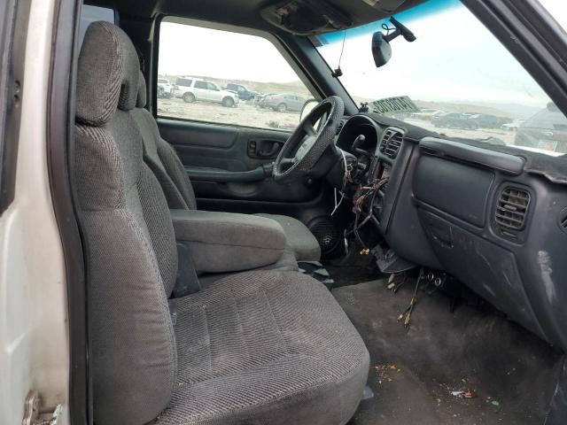 Photo 9 VIN: 1GTCS1942W8543427 - GMC SONOMA 