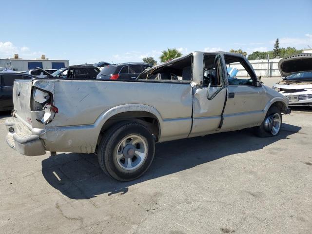 Photo 2 VIN: 1GTCS19571K131640 - GMC SONOMA 