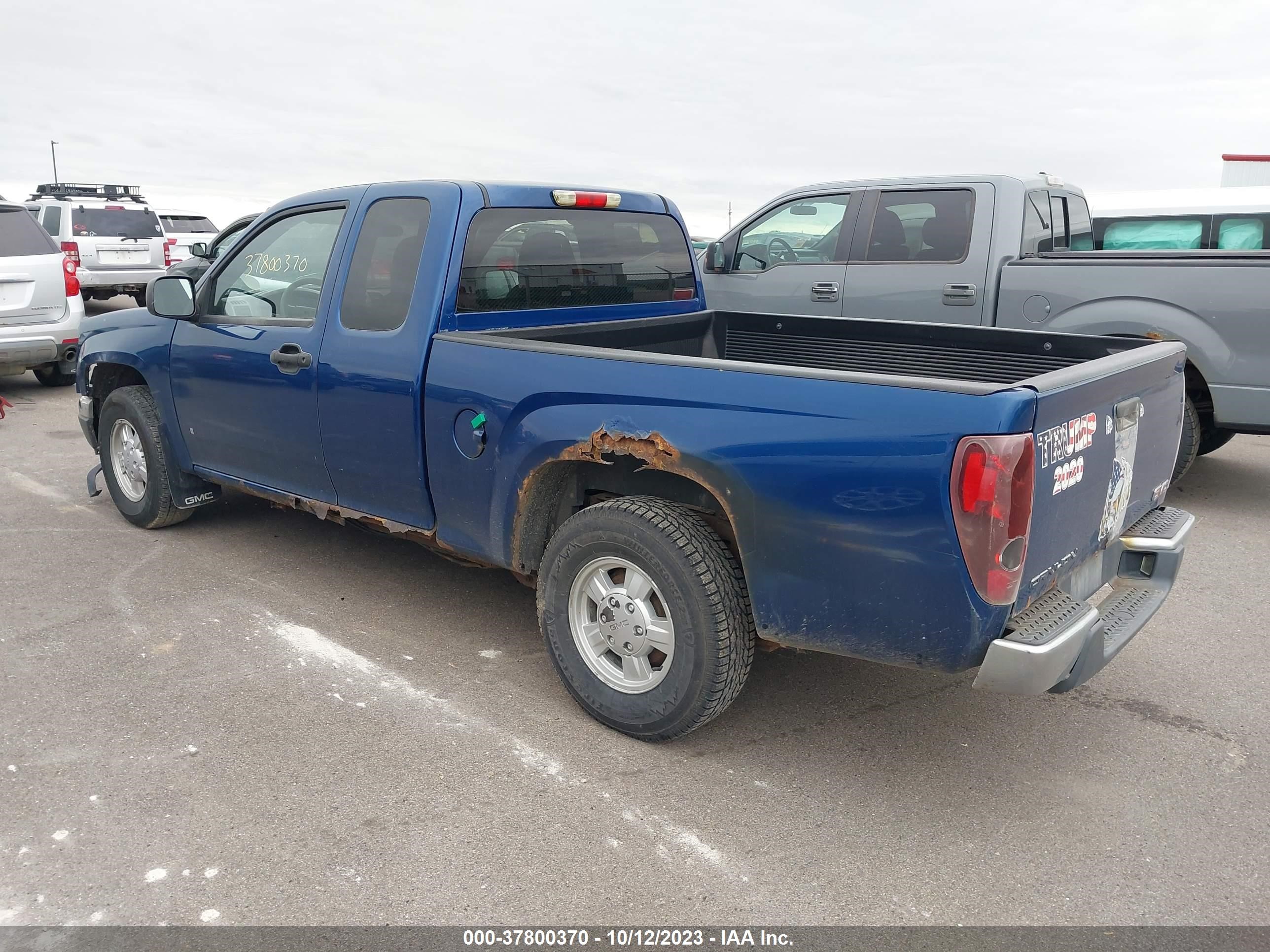 Photo 2 VIN: 1GTCS196268292605 - GMC CANYON 