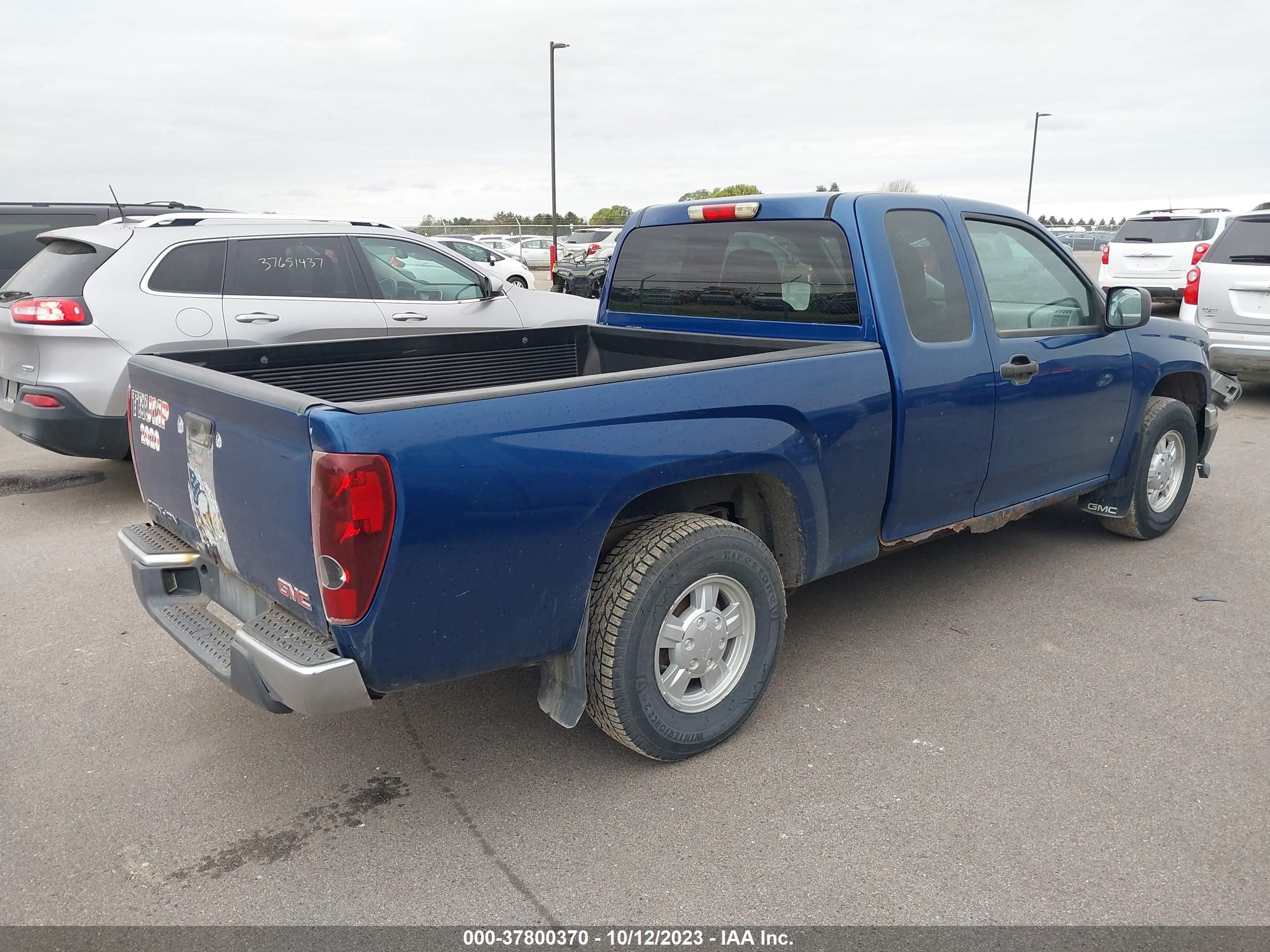 Photo 3 VIN: 1GTCS196268292605 - GMC CANYON 