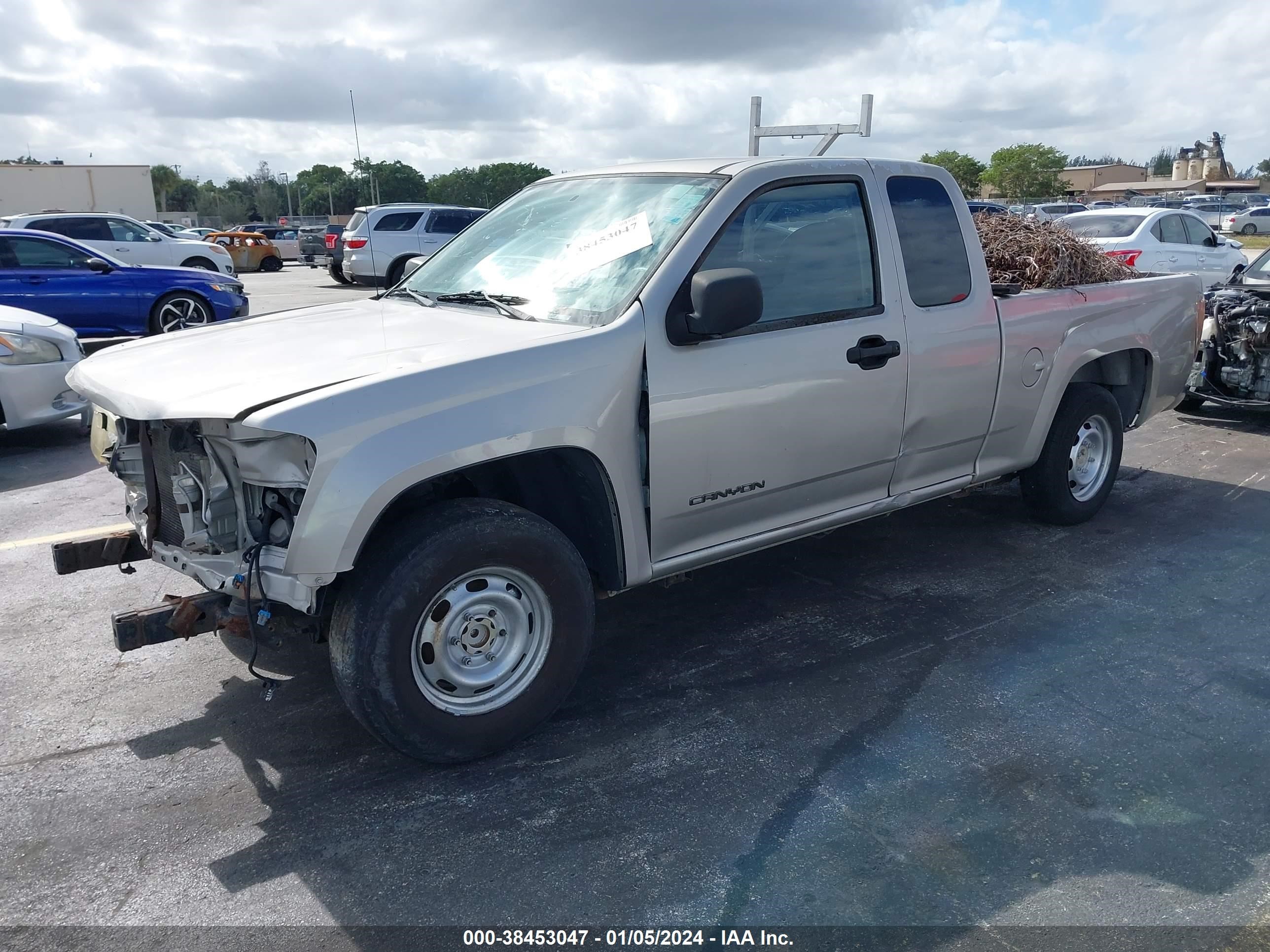 Photo 1 VIN: 1GTCS196658184700 - GMC CANYON 