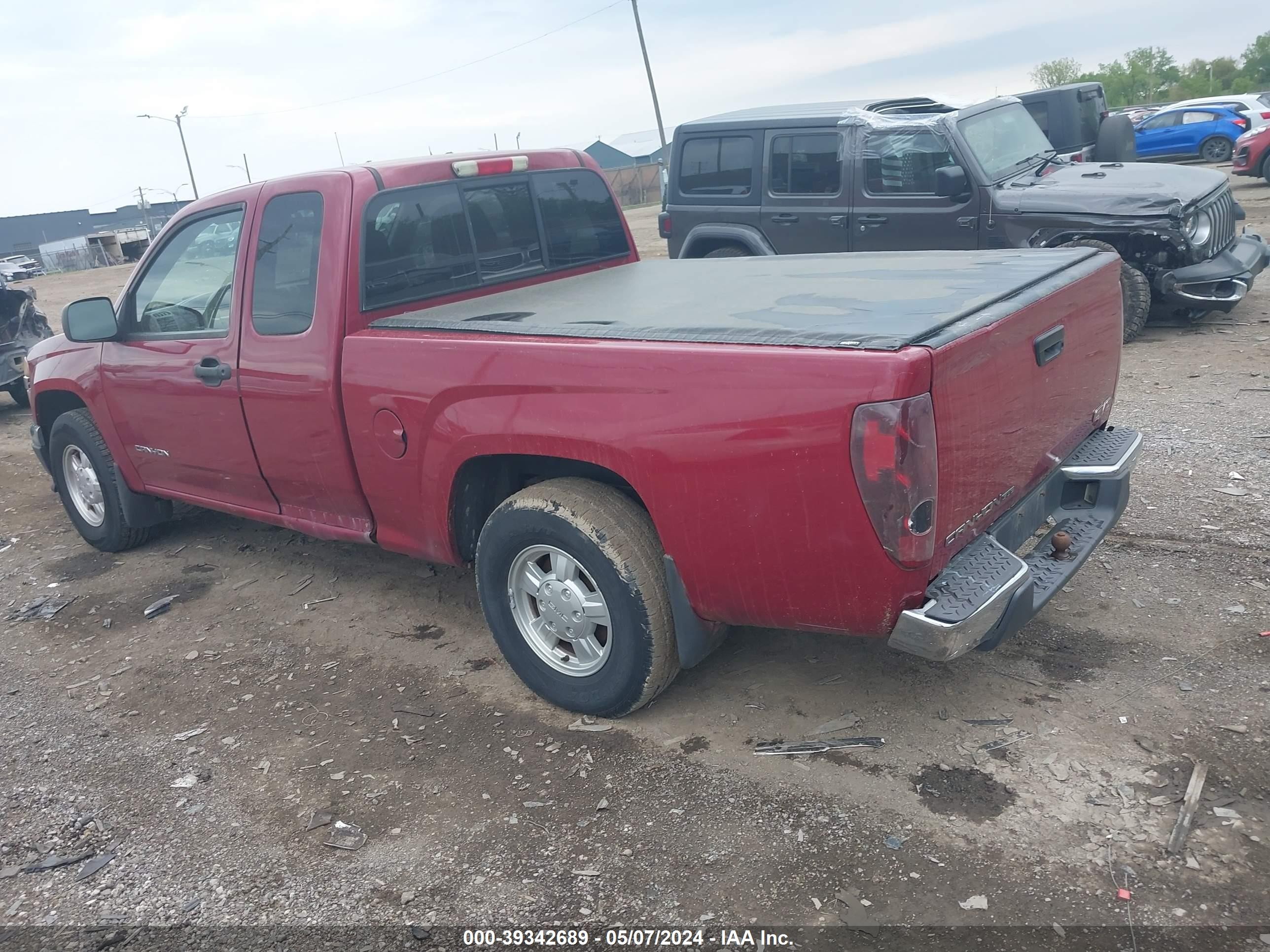 Photo 2 VIN: 1GTCS196748138503 - GMC CANYON 