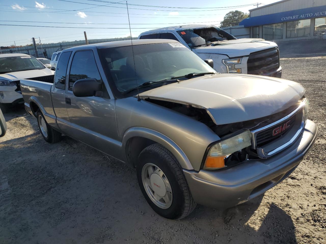 Photo 3 VIN: 1GTCS19H238126999 - GMC SONOMA 