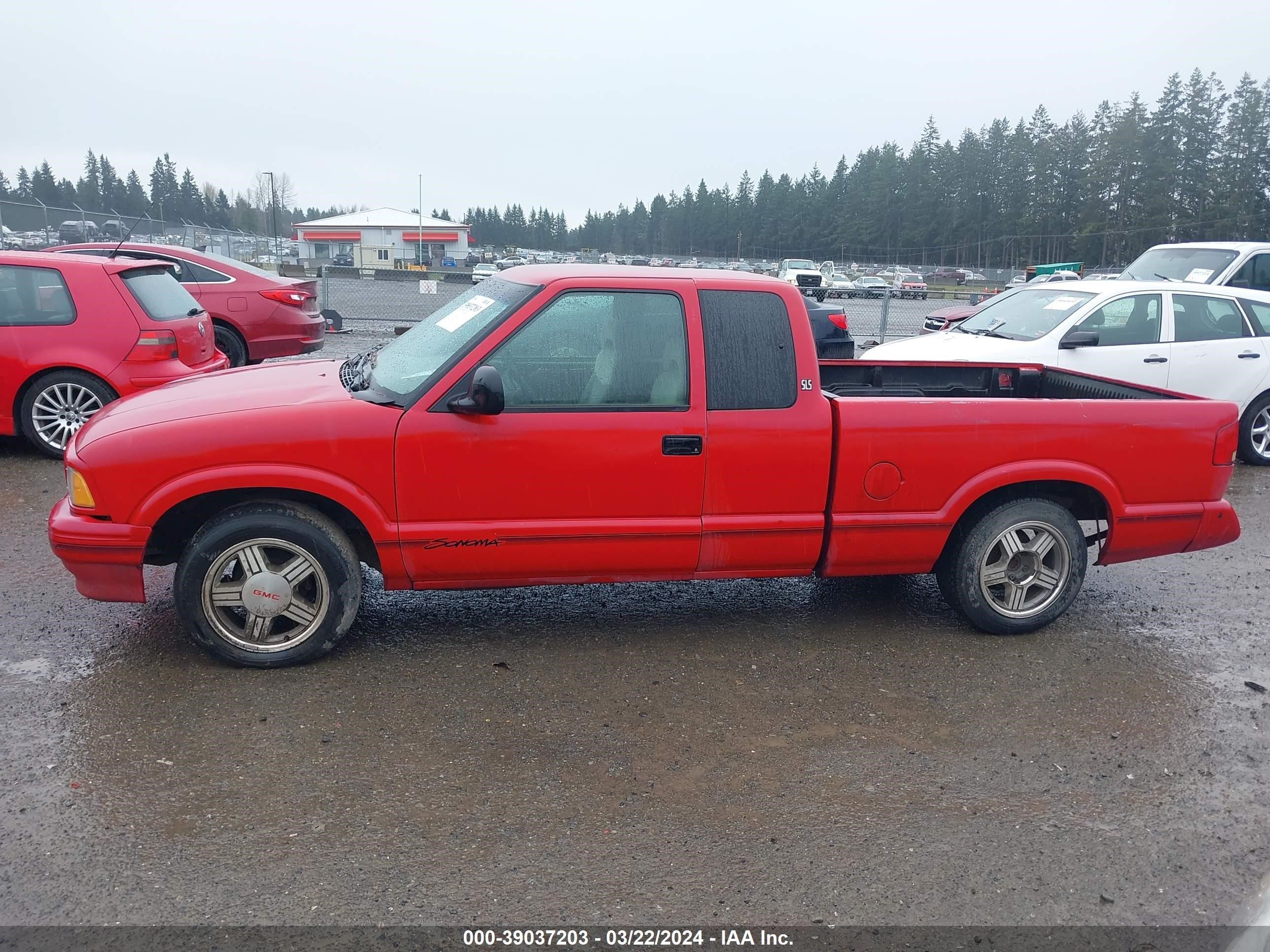 Photo 14 VIN: 1GTCS19W0V8521393 - GMC SONOMA 