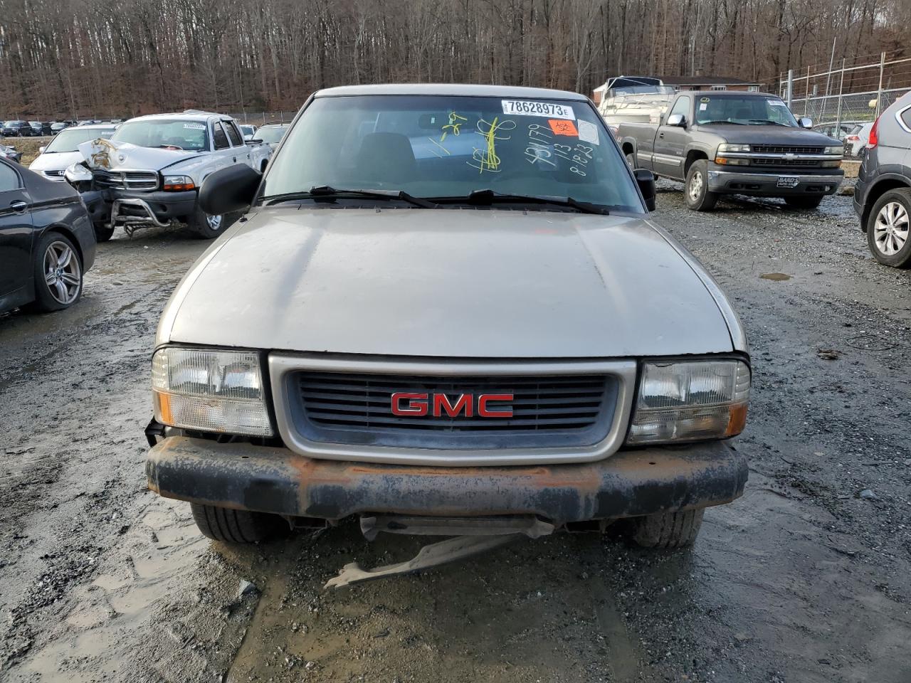 Photo 4 VIN: 1GTCS19W0Y8281931 - GMC SONOMA 