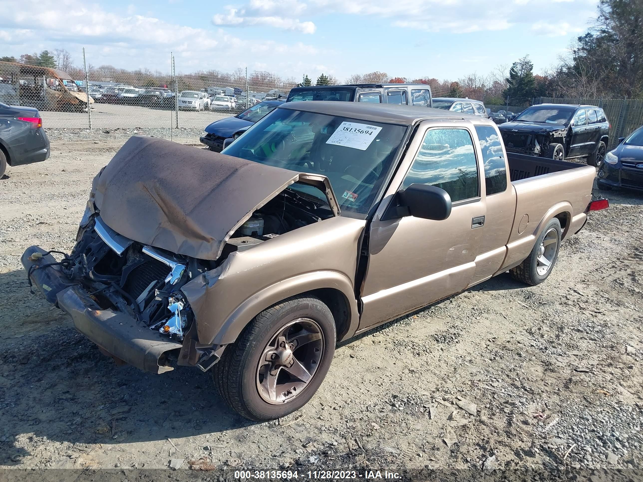 Photo 1 VIN: 1GTCS19W228249831 - GMC SONOMA 