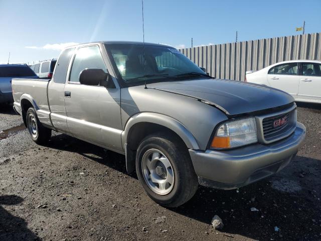 Photo 3 VIN: 1GTCS19W3Y8221870 - GMC SONOMA 