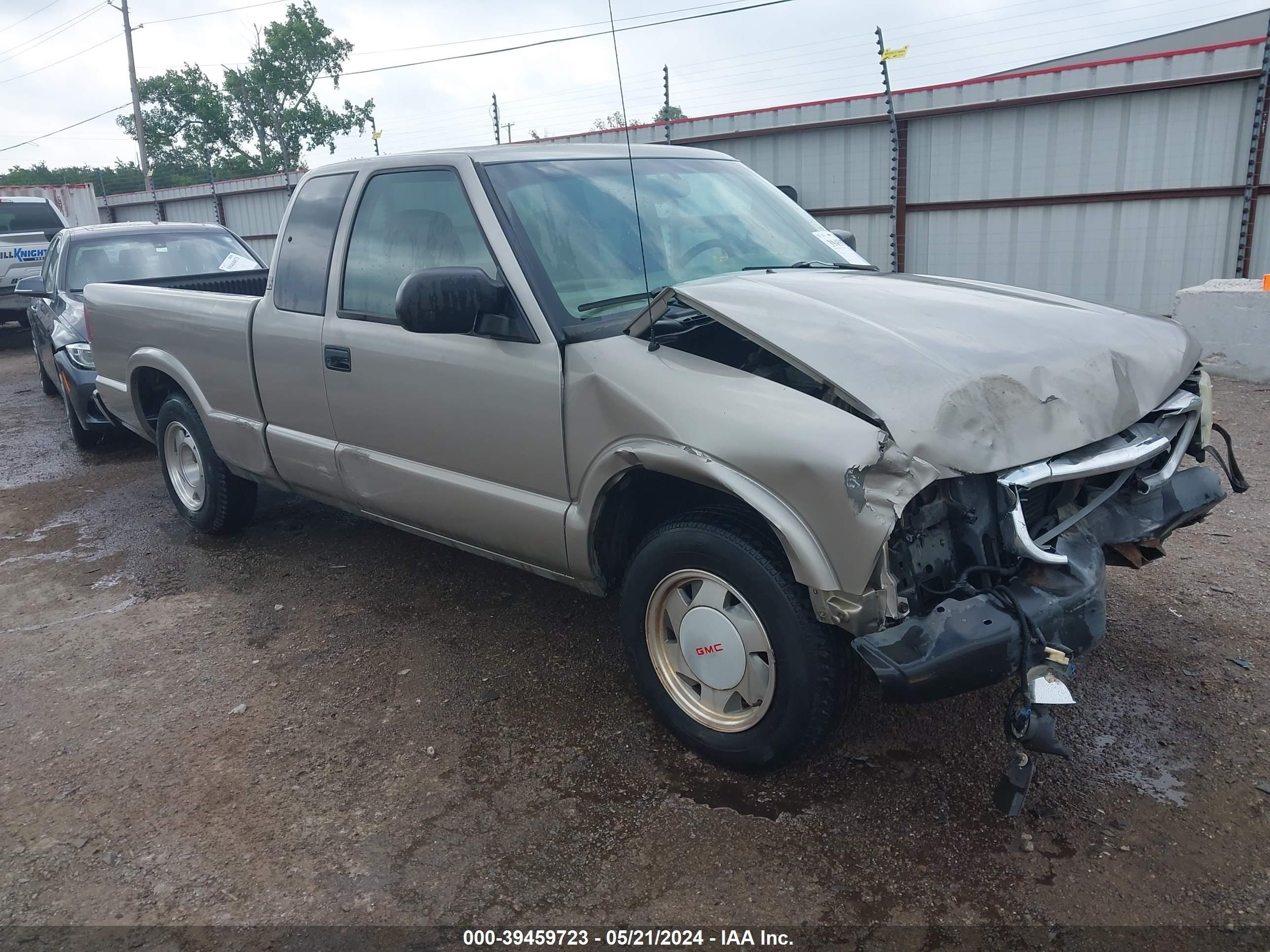 Photo 0 VIN: 1GTCS19W528119283 - GMC SONOMA 