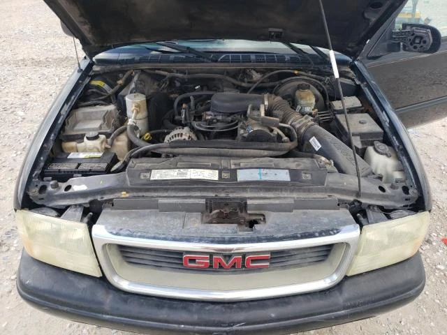 Photo 10 VIN: 1GTCS19W628110091 - GMC SONOMA 