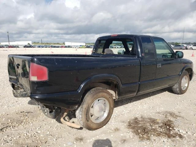 Photo 2 VIN: 1GTCS19W628110091 - GMC SONOMA 