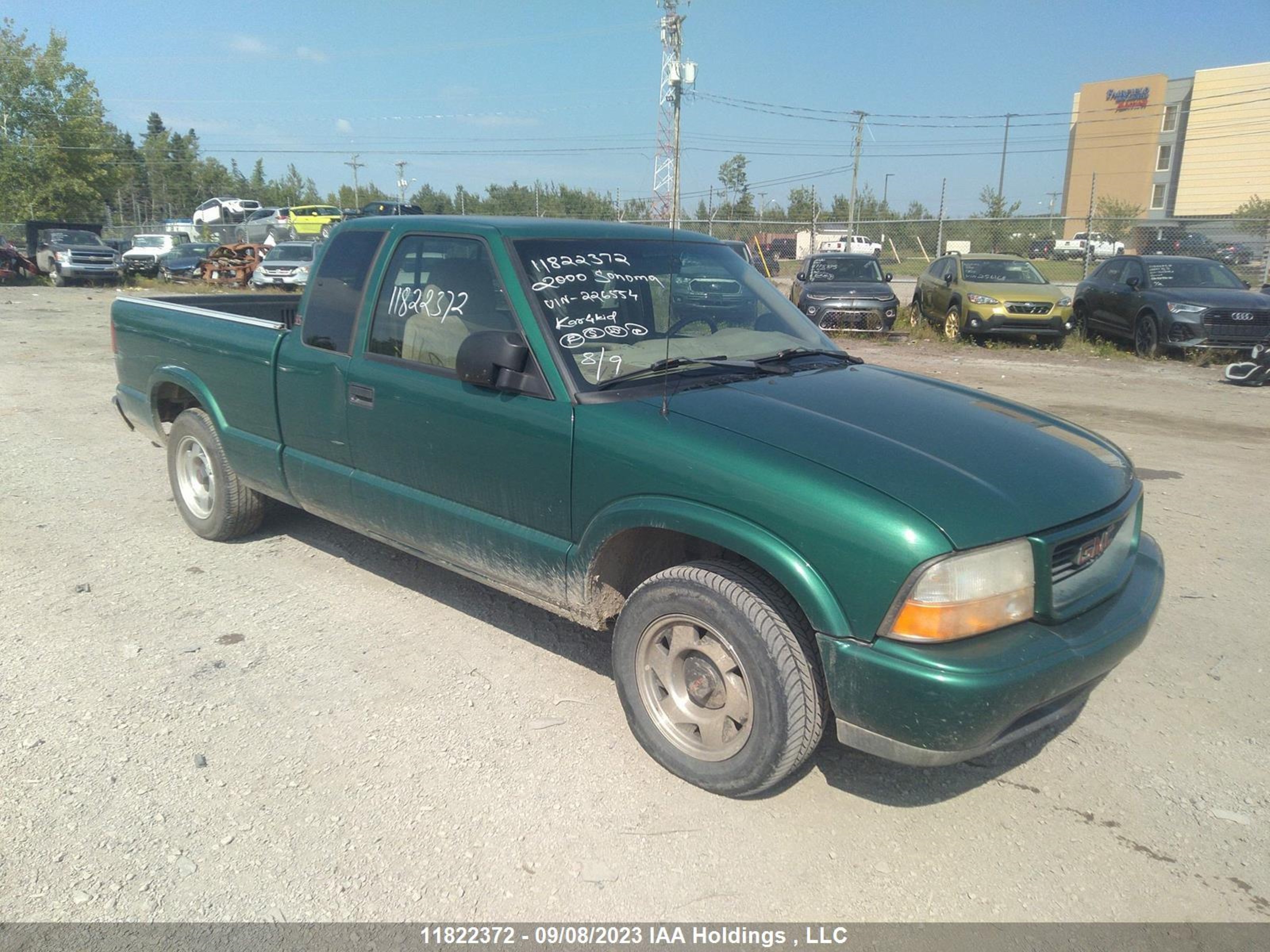 Photo 0 VIN: 1GTCS19W7Y8226554 - GMC SONOMA 