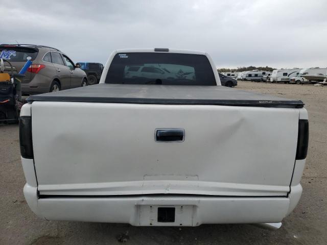 Photo 9 VIN: 1GTCS19W8Y8176036 - GMC SONOMA 