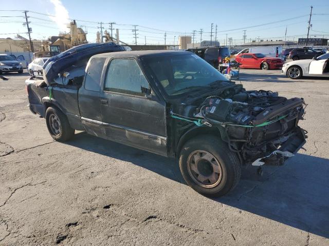 Photo 3 VIN: 1GTCS19X5T8535442 - GMC SONOMA 