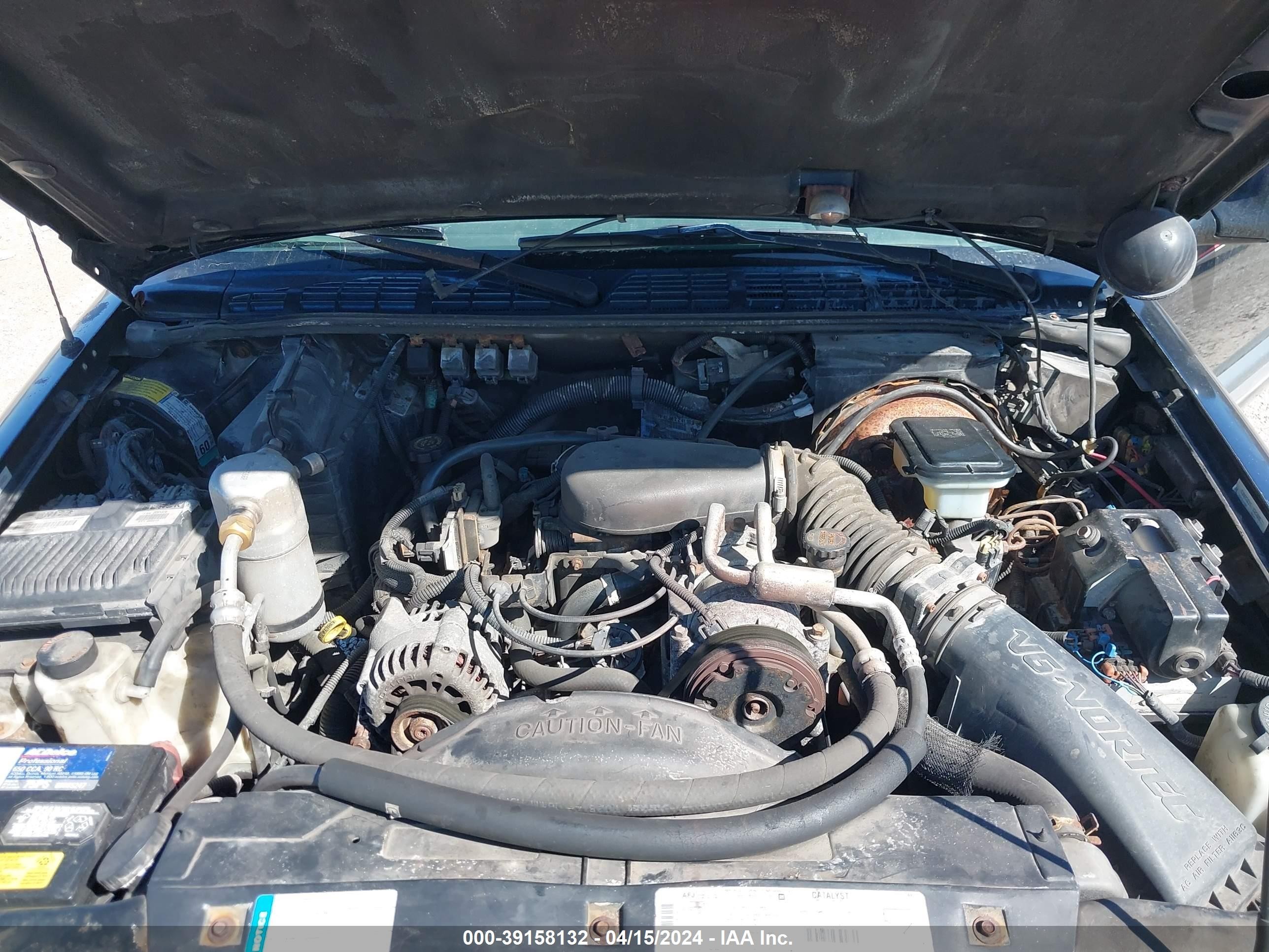 Photo 9 VIN: 1GTCS19X5V8525660 - GMC SONOMA 