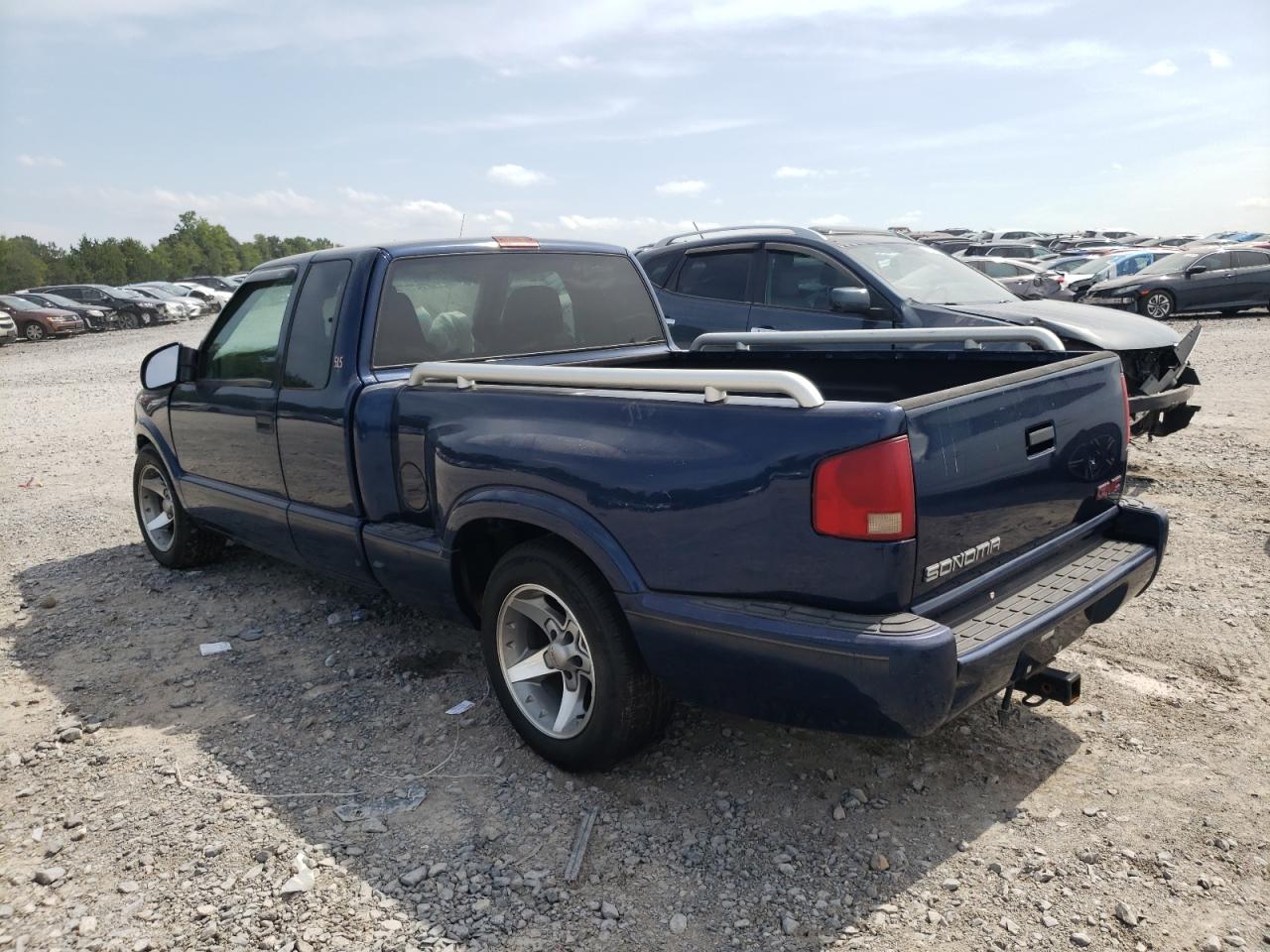 Photo 1 VIN: 1GTCS19X838128960 - GMC SONOMA 