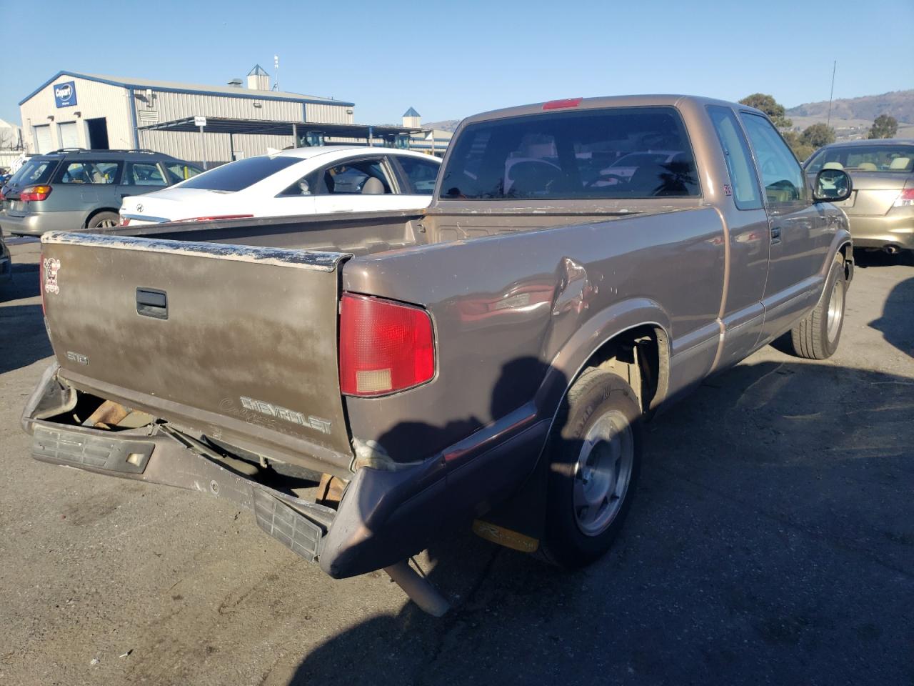 Photo 2 VIN: 1GTCS19X9V8511826 - GMC SONOMA 