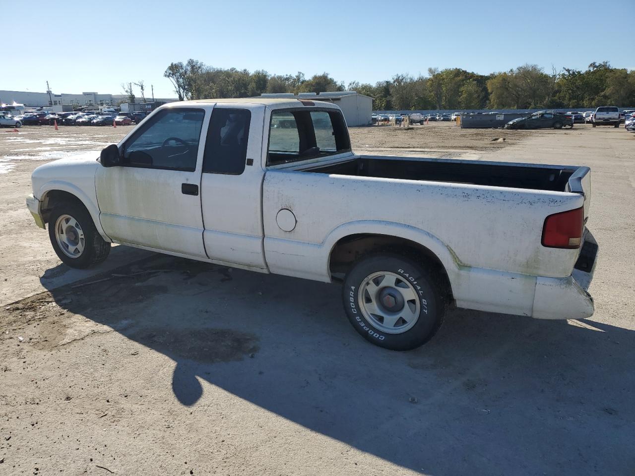 Photo 1 VIN: 1GTCS19X9V8515875 - GMC SONOMA 