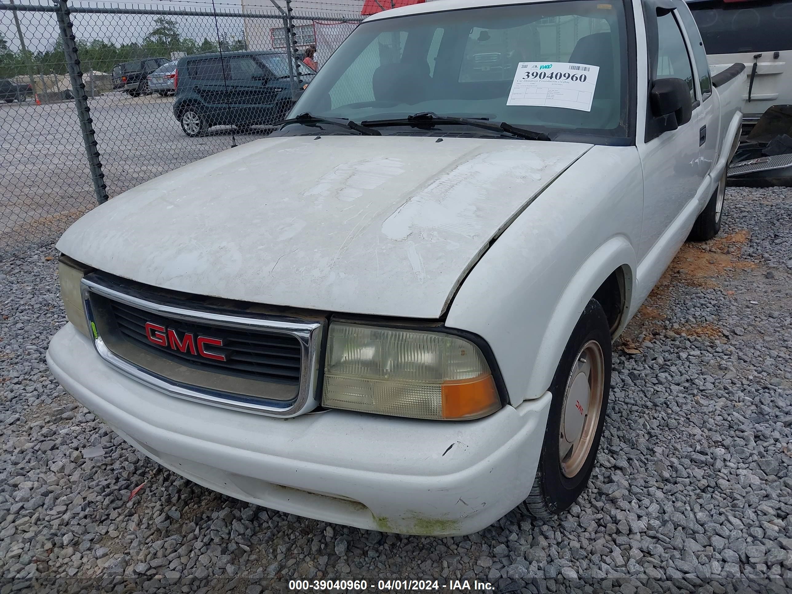 Photo 5 VIN: 1GTCS19XX38277189 - GMC SONOMA 