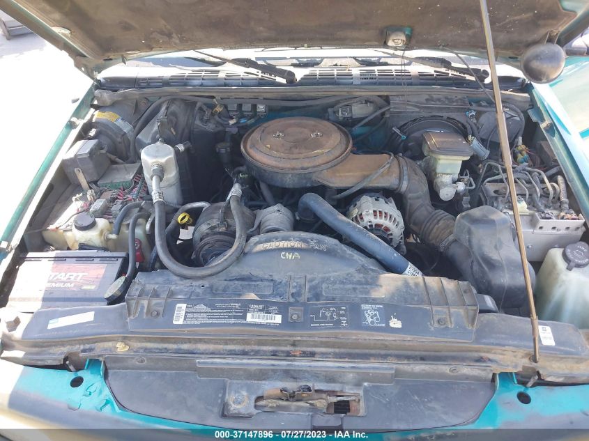 Photo 9 VIN: 1GTCS19Z2S8527296 - GMC SONOMA 