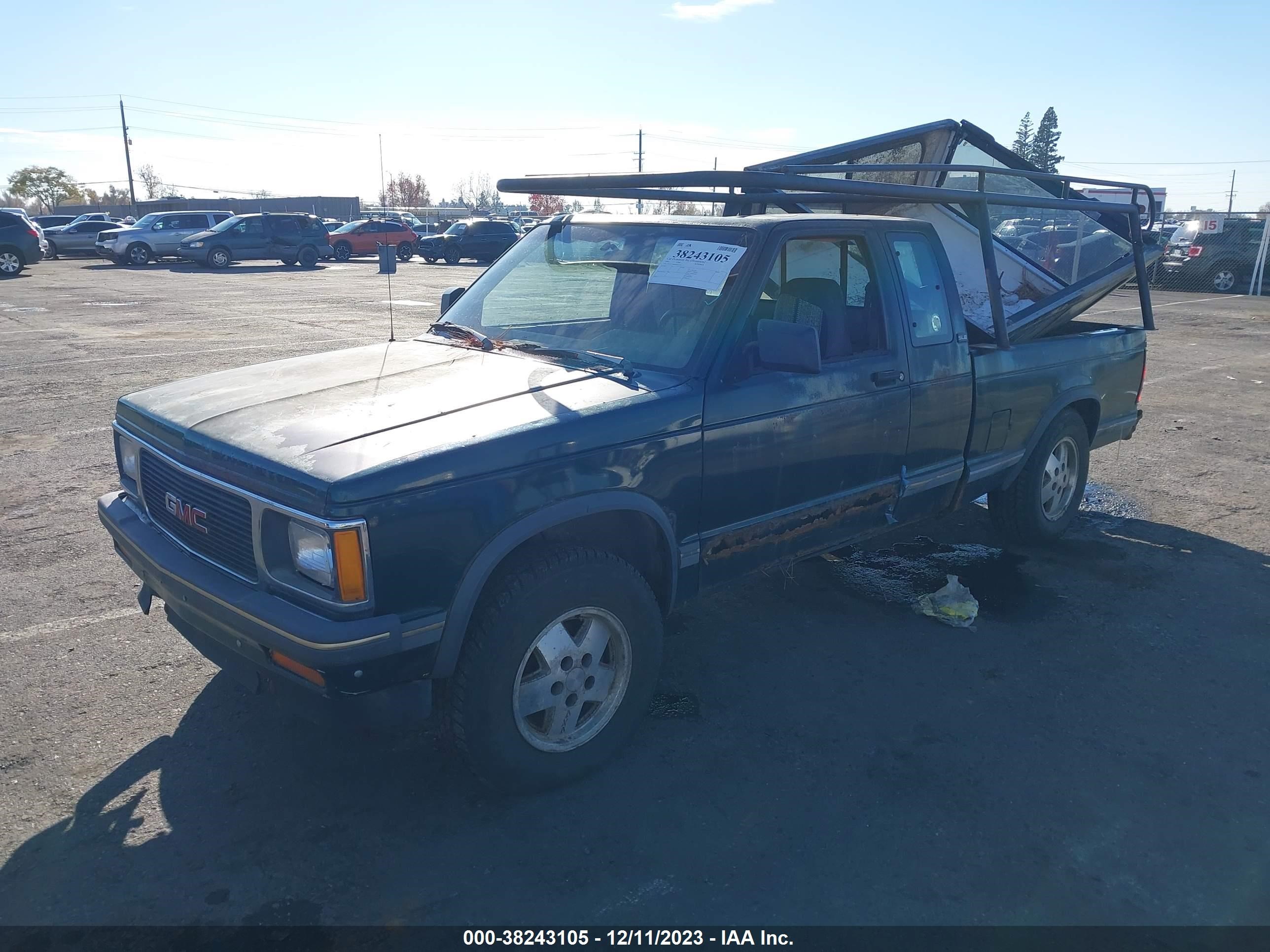 Photo 1 VIN: 1GTCT19W0P8515755 - GMC SONOMA 