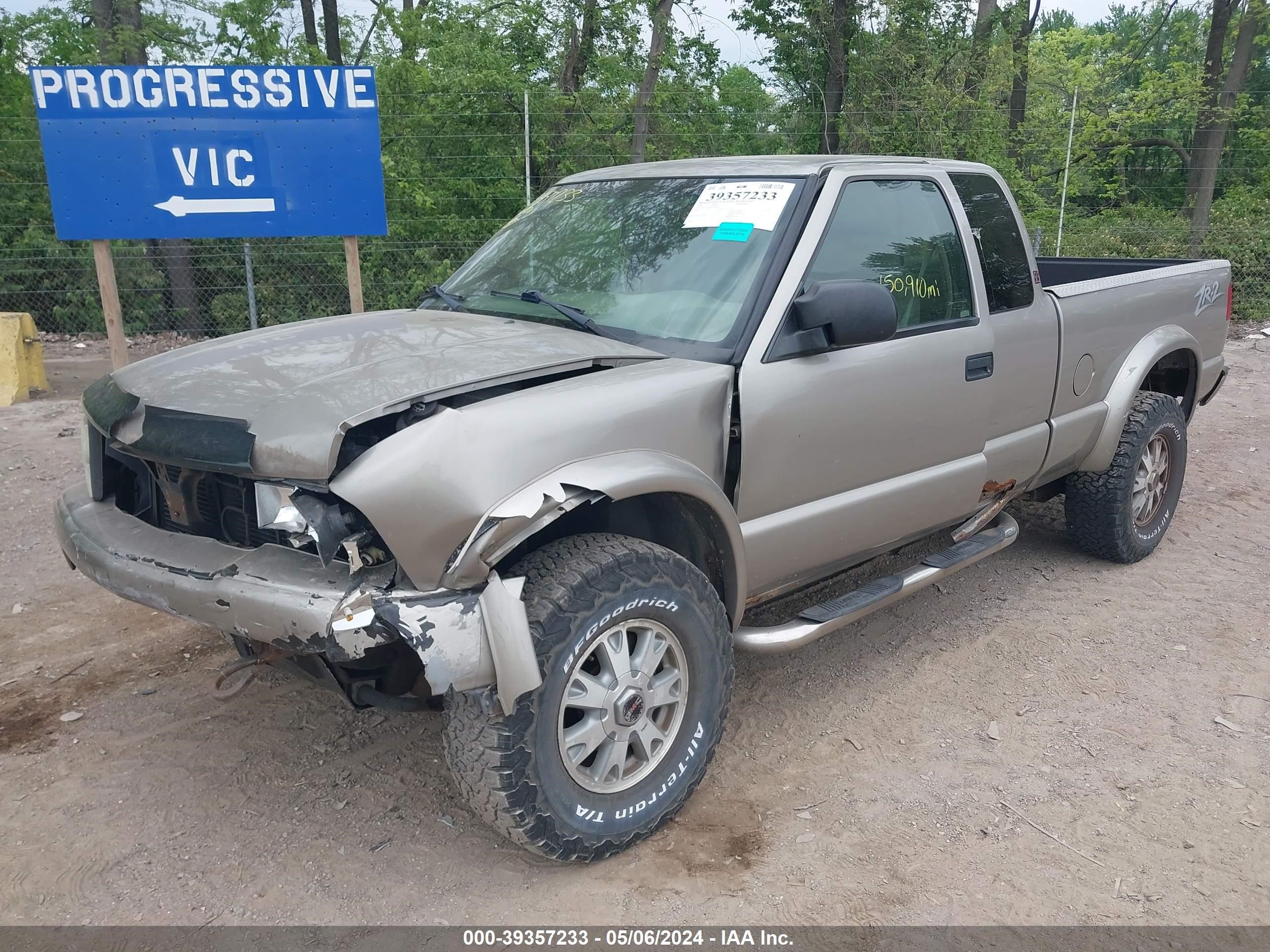 Photo 5 VIN: 1GTCT19W628202833 - GMC SONOMA 