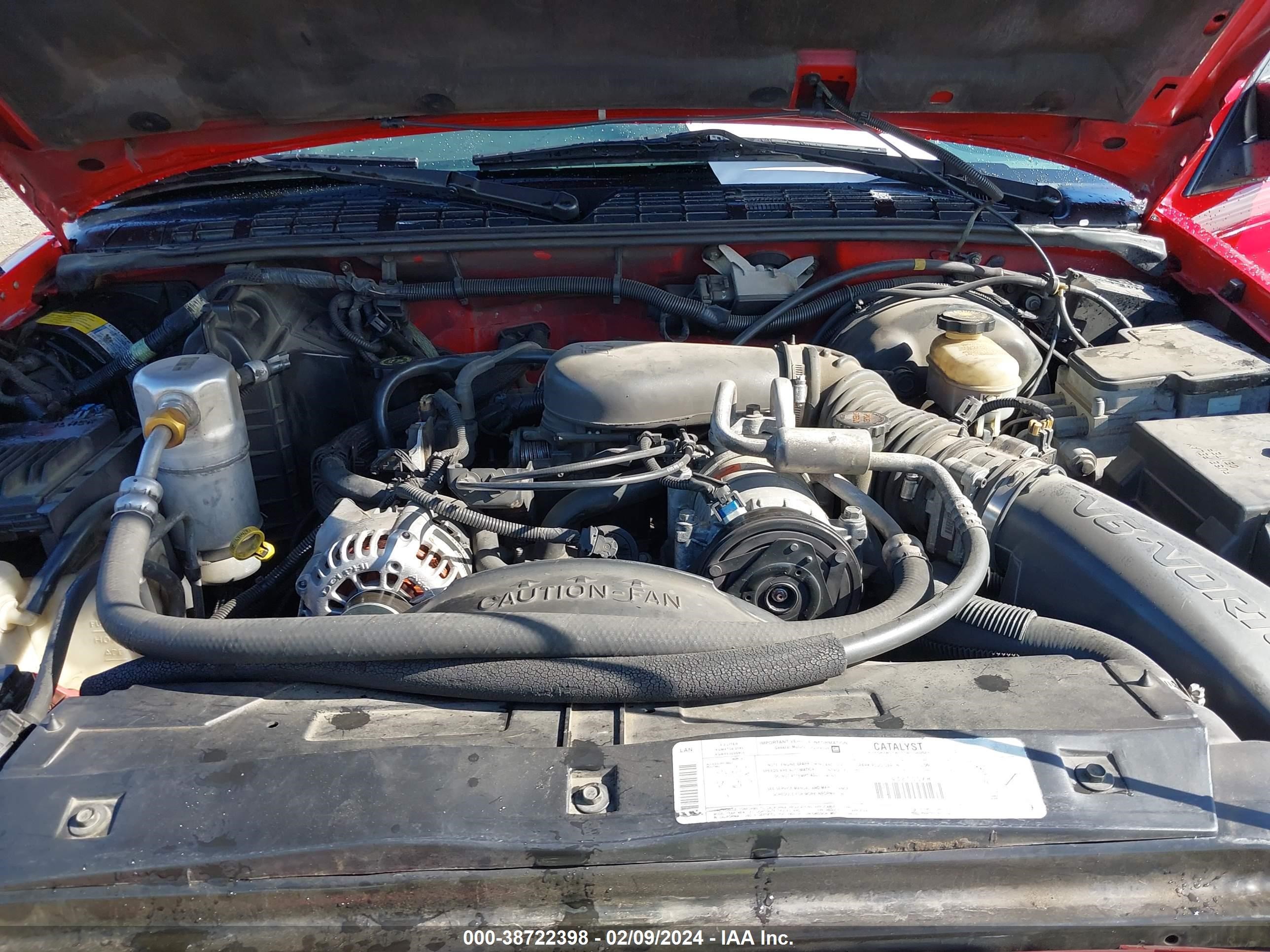 Photo 9 VIN: 1GTCT19W8X8529113 - GMC SONOMA 