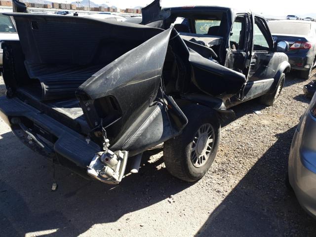 Photo 2 VIN: 1GTCT19W8X8530942 - GMC SONOMA 