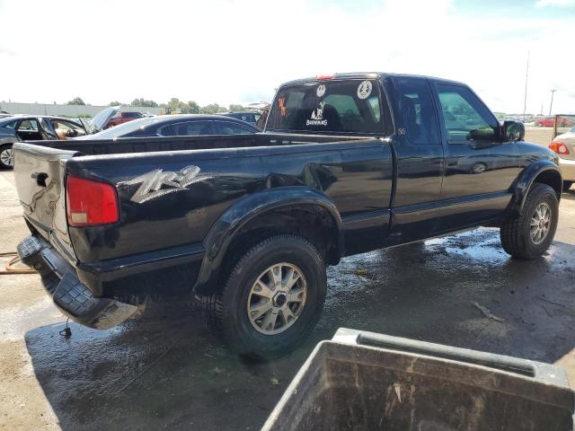 Photo 2 VIN: 1GTCT19XX38285399 - GMC SONOMA 