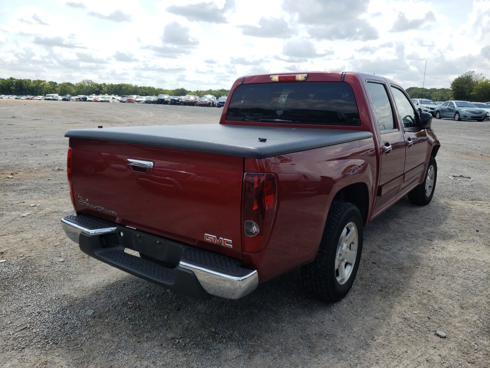 Photo 3 VIN: 1GTD5MF96B8120924 - GMC CANYON SLE 