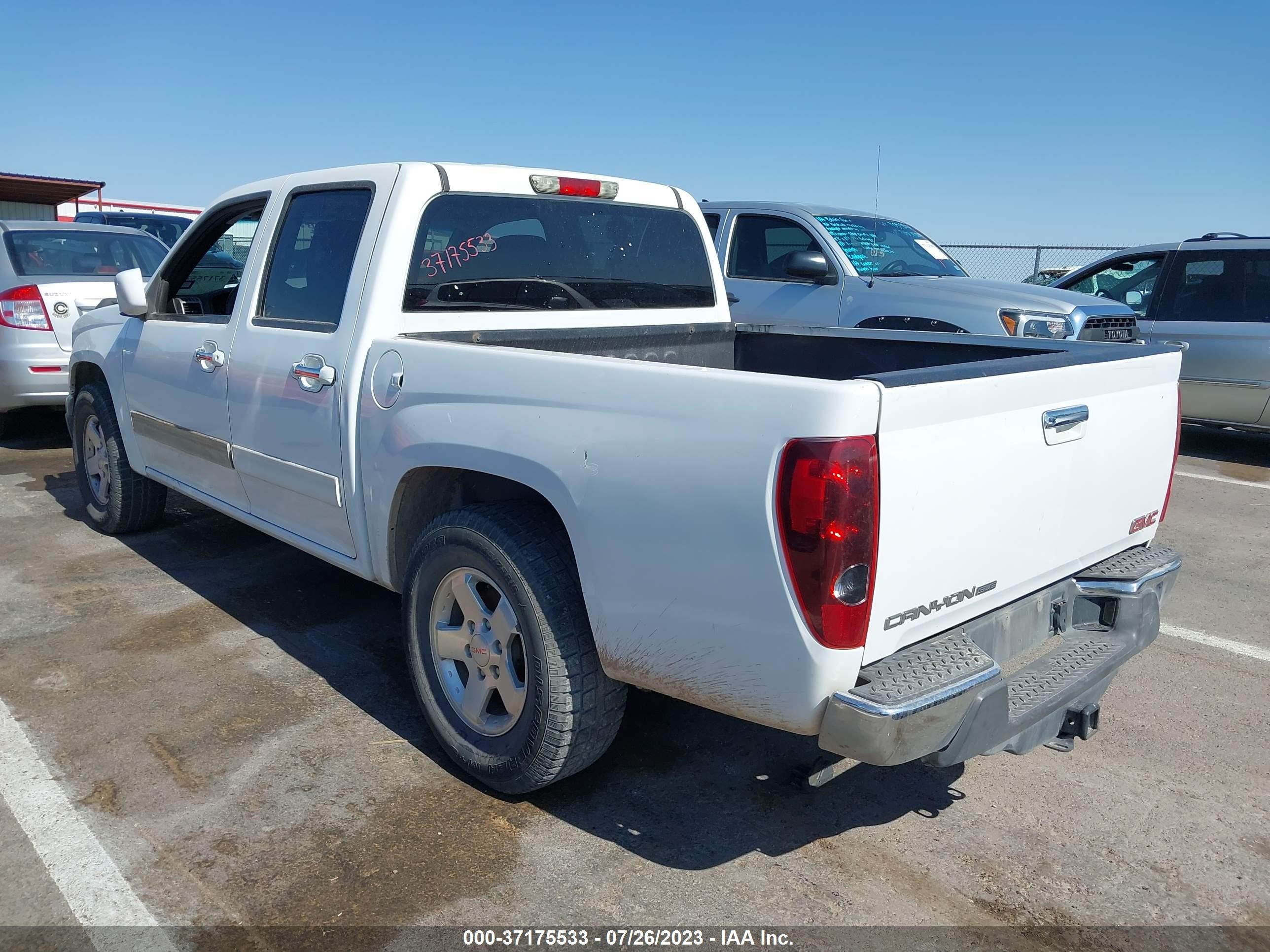 Photo 2 VIN: 1GTD5MFE8C8132314 - GMC CANYON 