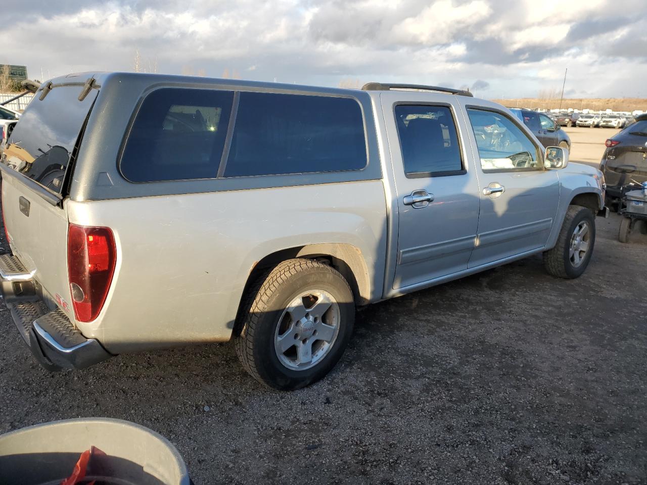 Photo 2 VIN: 1GTD5NF94B8134567 - GMC CANYON 