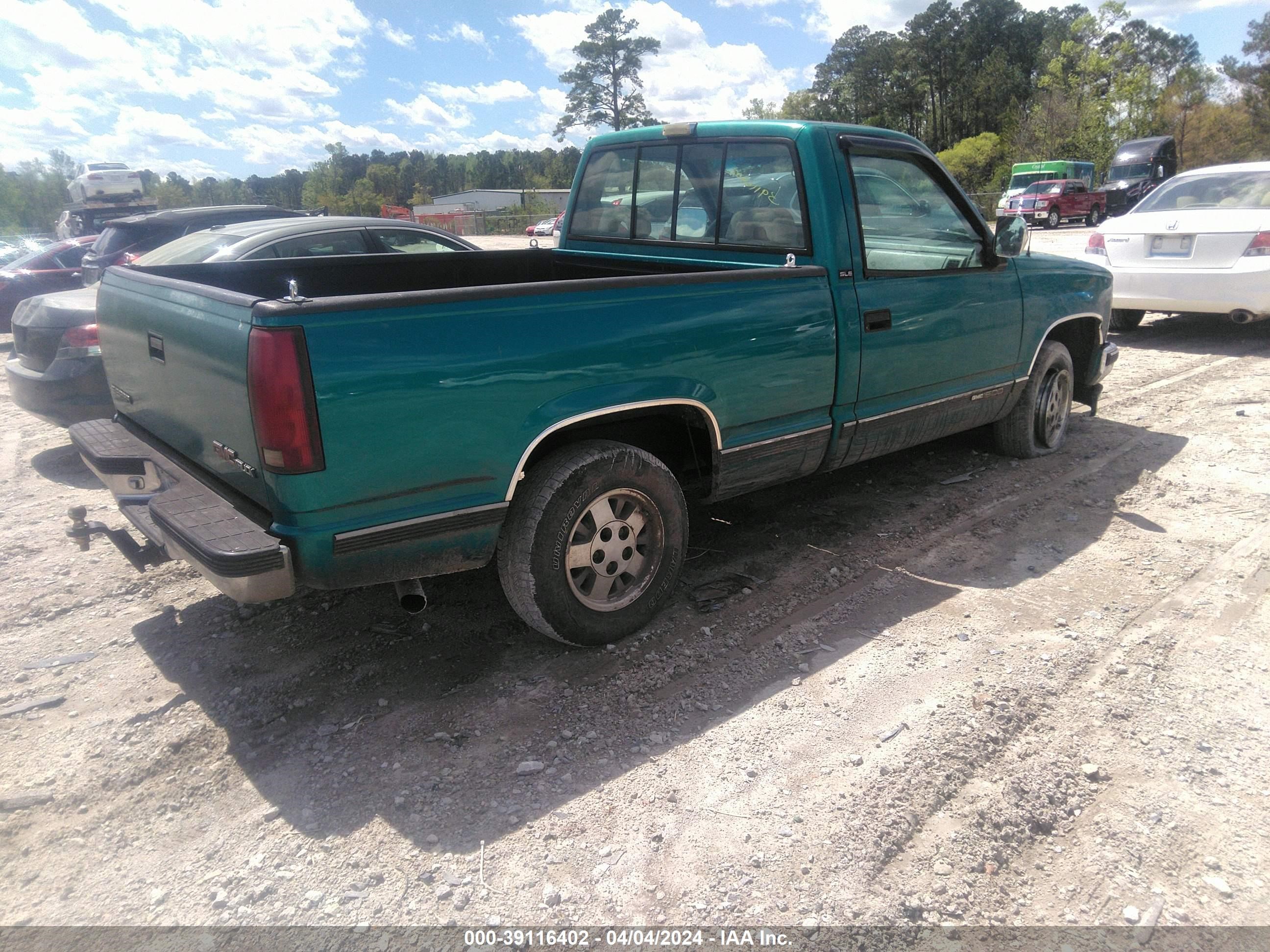 Photo 3 VIN: 1GTDC14H4PZ524532 - GMC SIERRA 