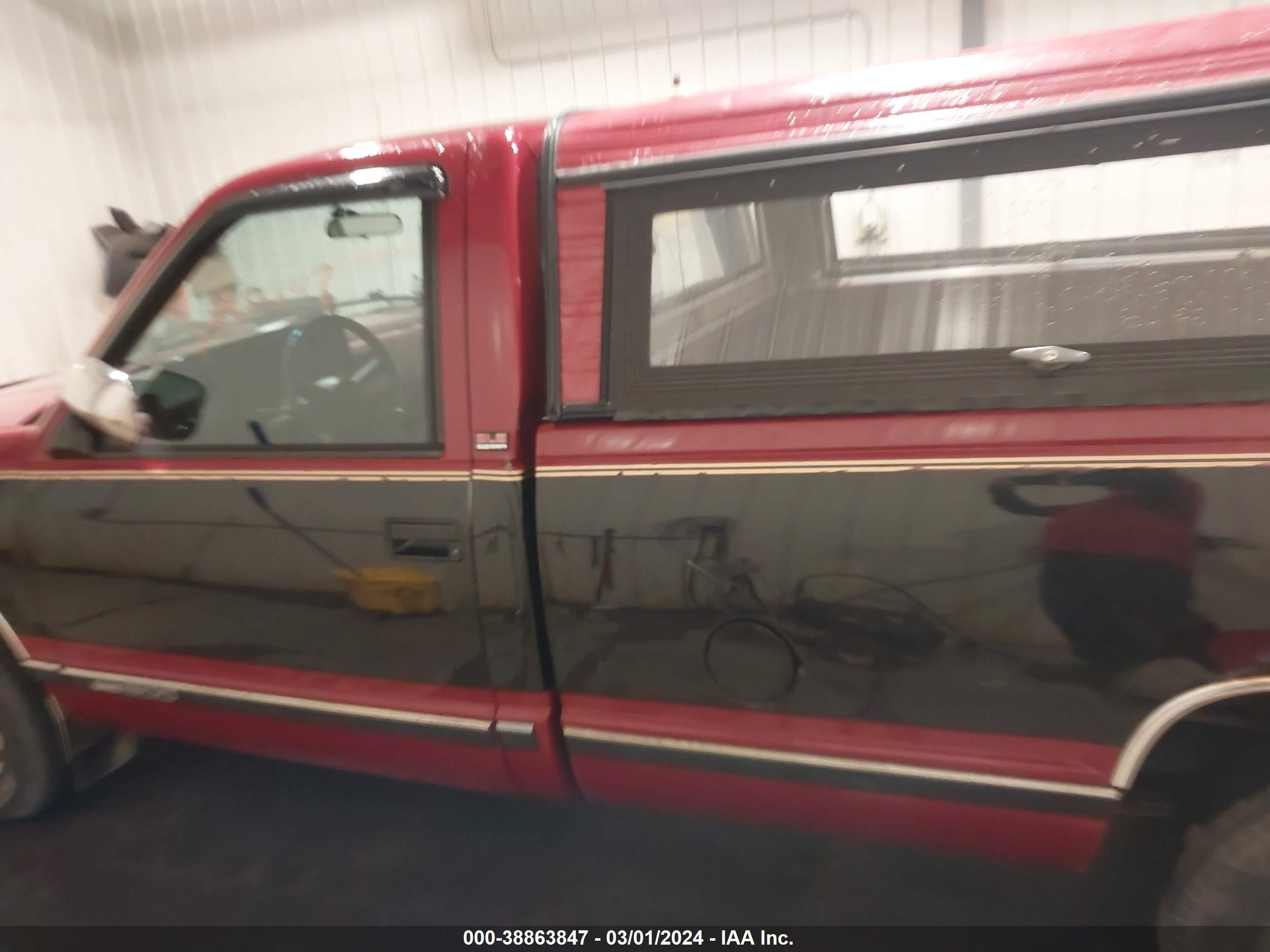 Photo 13 VIN: 1GTDC14K3MZ530698 - GMC SIERRA 