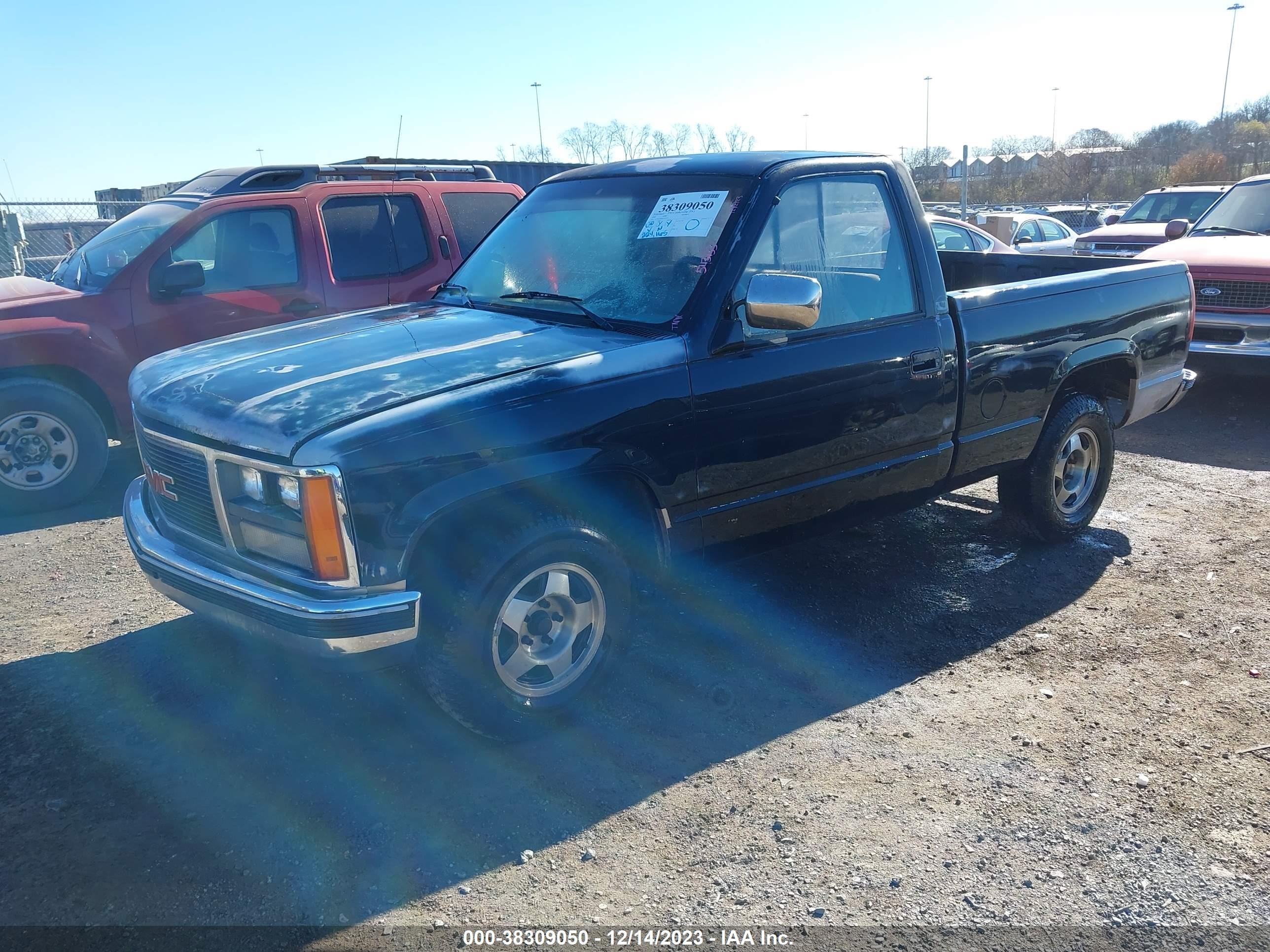 Photo 1 VIN: 1GTDC14K4KZ543733 - GMC SIERRA 