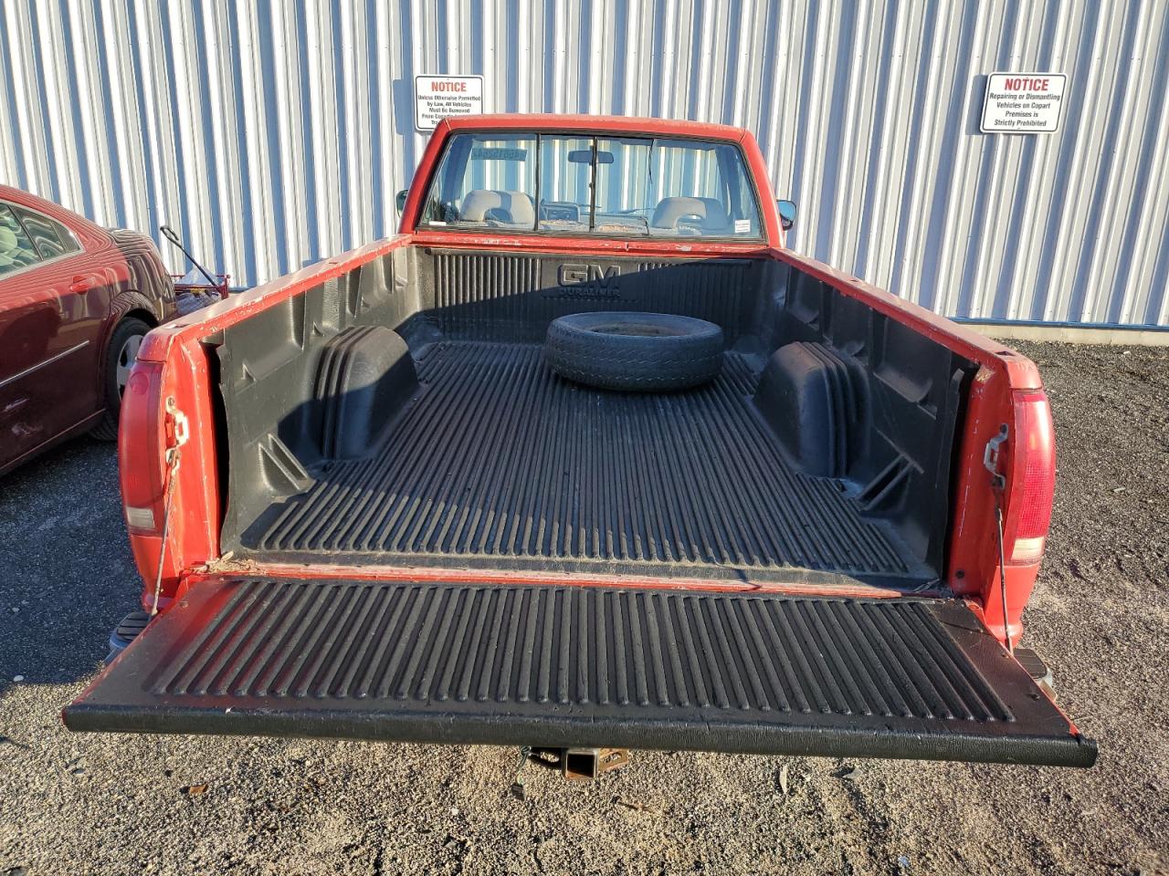 Photo 9 VIN: 1GTDC14Z7PE517090 - GMC SIERRA 