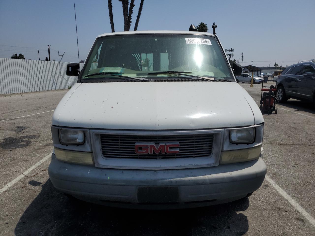 Photo 4 VIN: 1GTDM19W9YB506834 - GMC SAFARI 